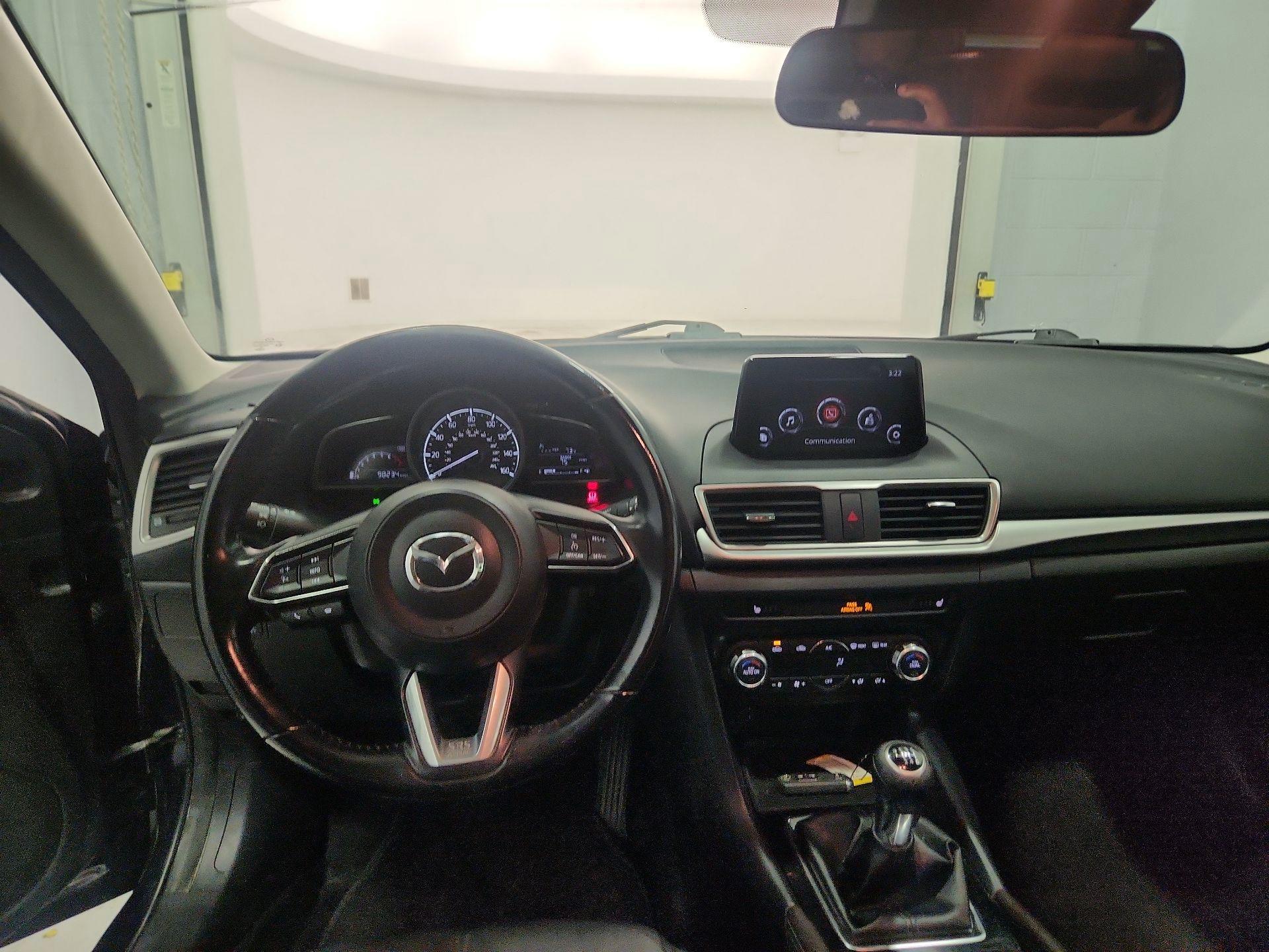 Thumbnail: 2018 Mazda Mazda3 - 10