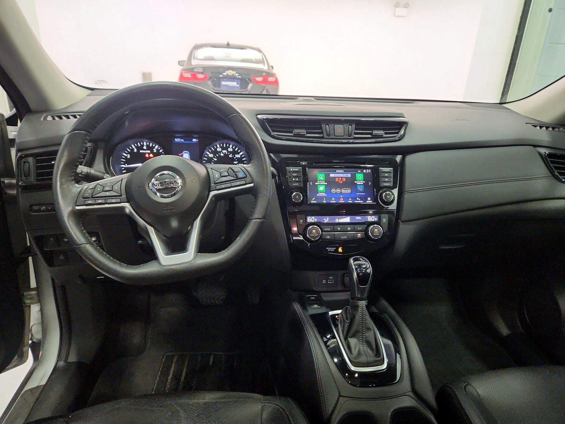 Thumbnail: 2019 Nissan Rogue - 9