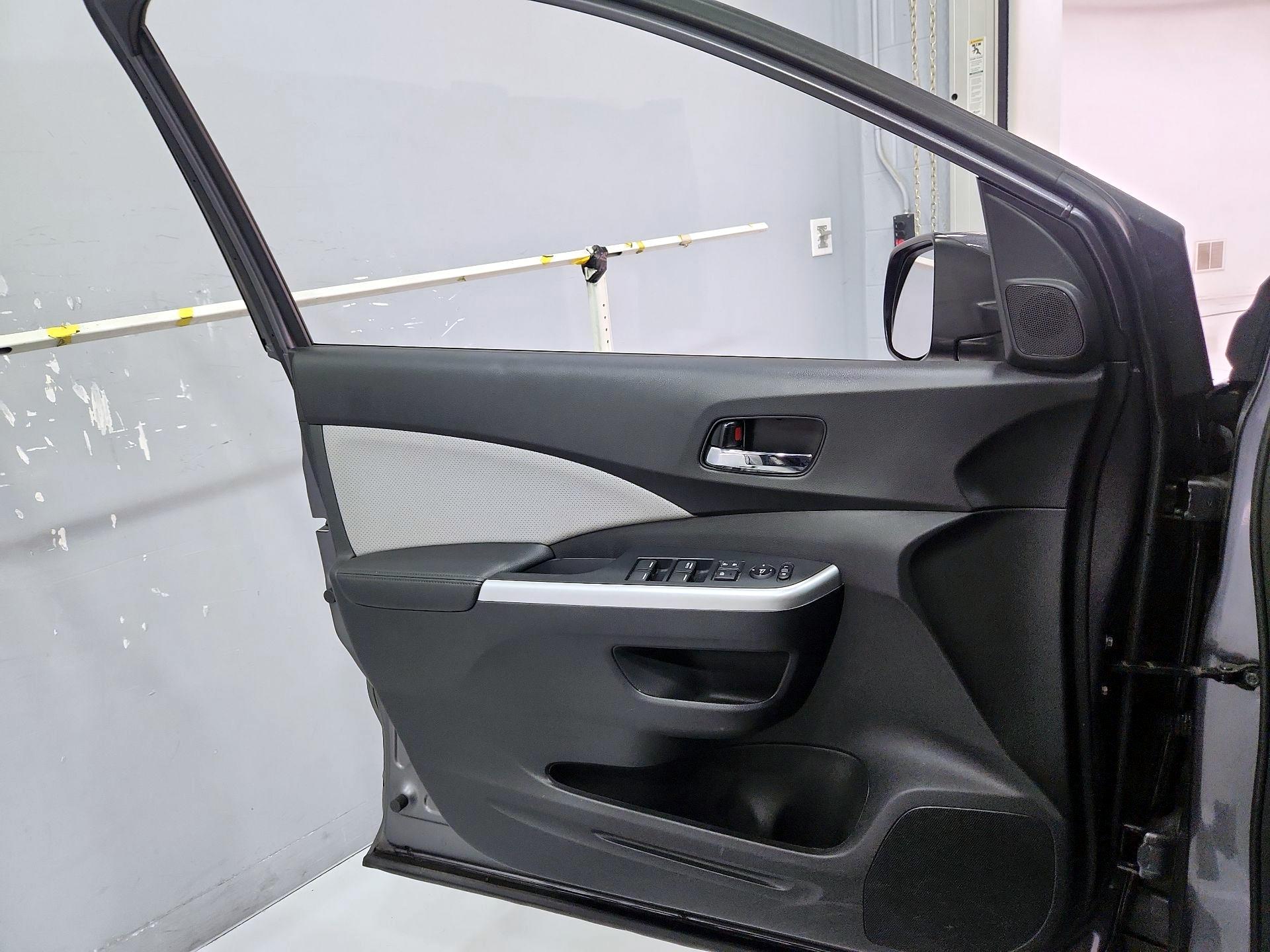 Thumbnail: 2016 Honda CR-V - 12