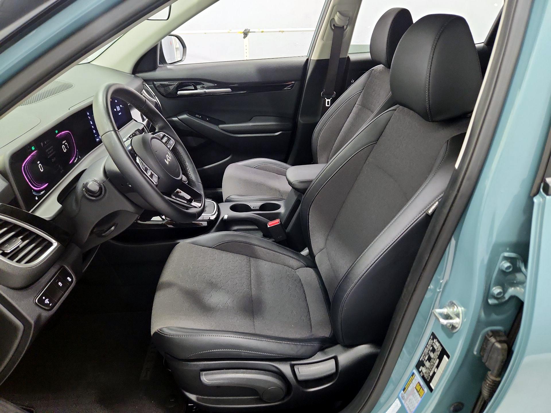 Thumbnail: 2025 Kia Seltos - 11