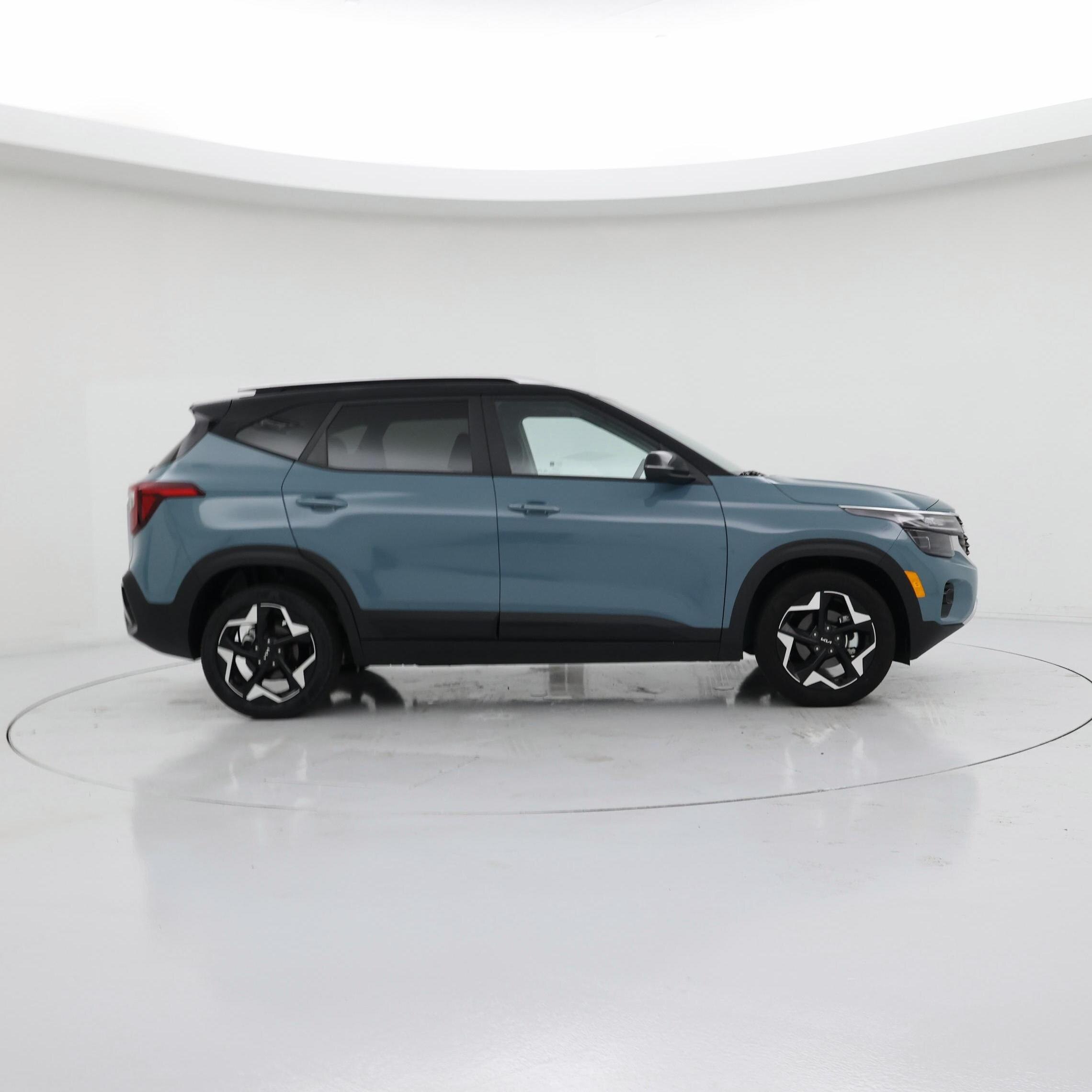 Thumbnail: 2025 Kia Seltos - 7