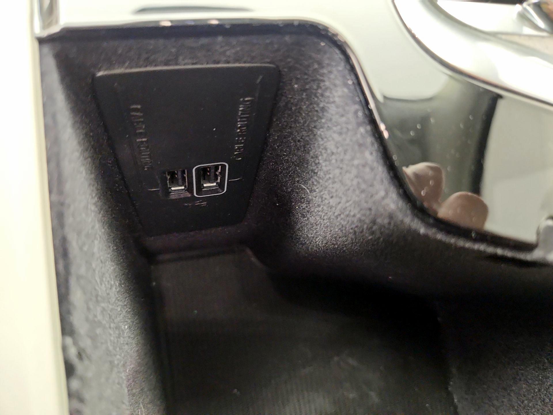 Thumbnail: 2022 Volvo XC90 - 18