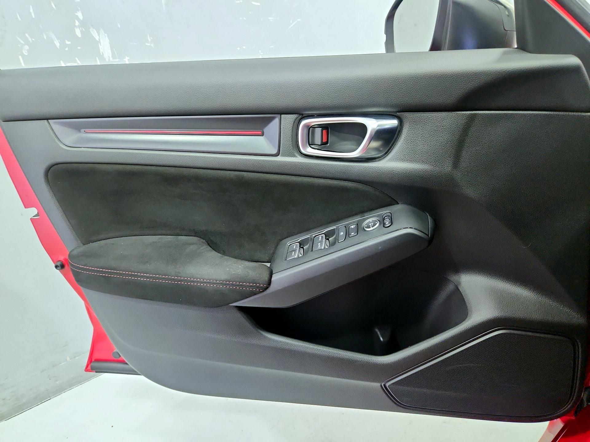 Thumbnail: 2023 Honda Civic - 12