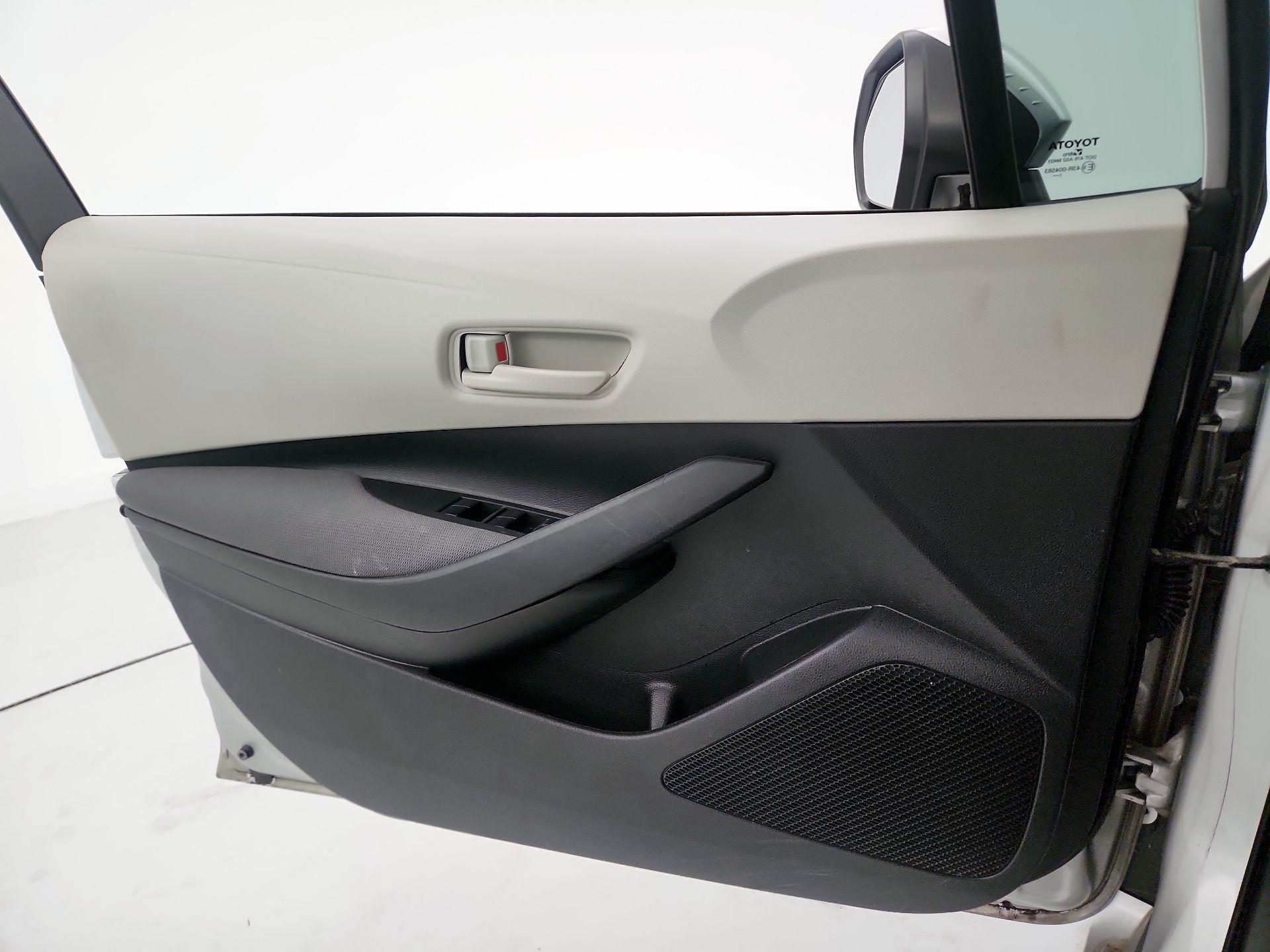 Thumbnail: 2022 Toyota Corolla - 12