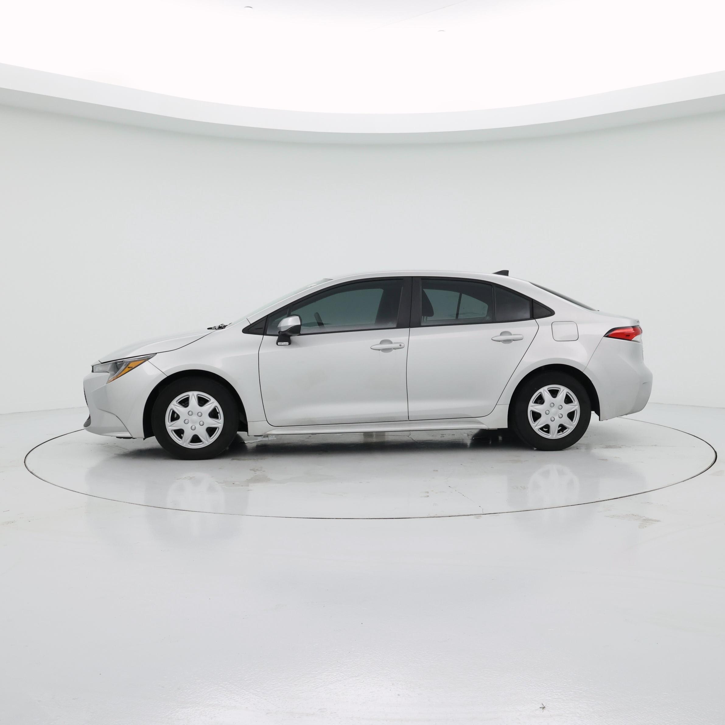 Thumbnail: 2022 Toyota Corolla - 3