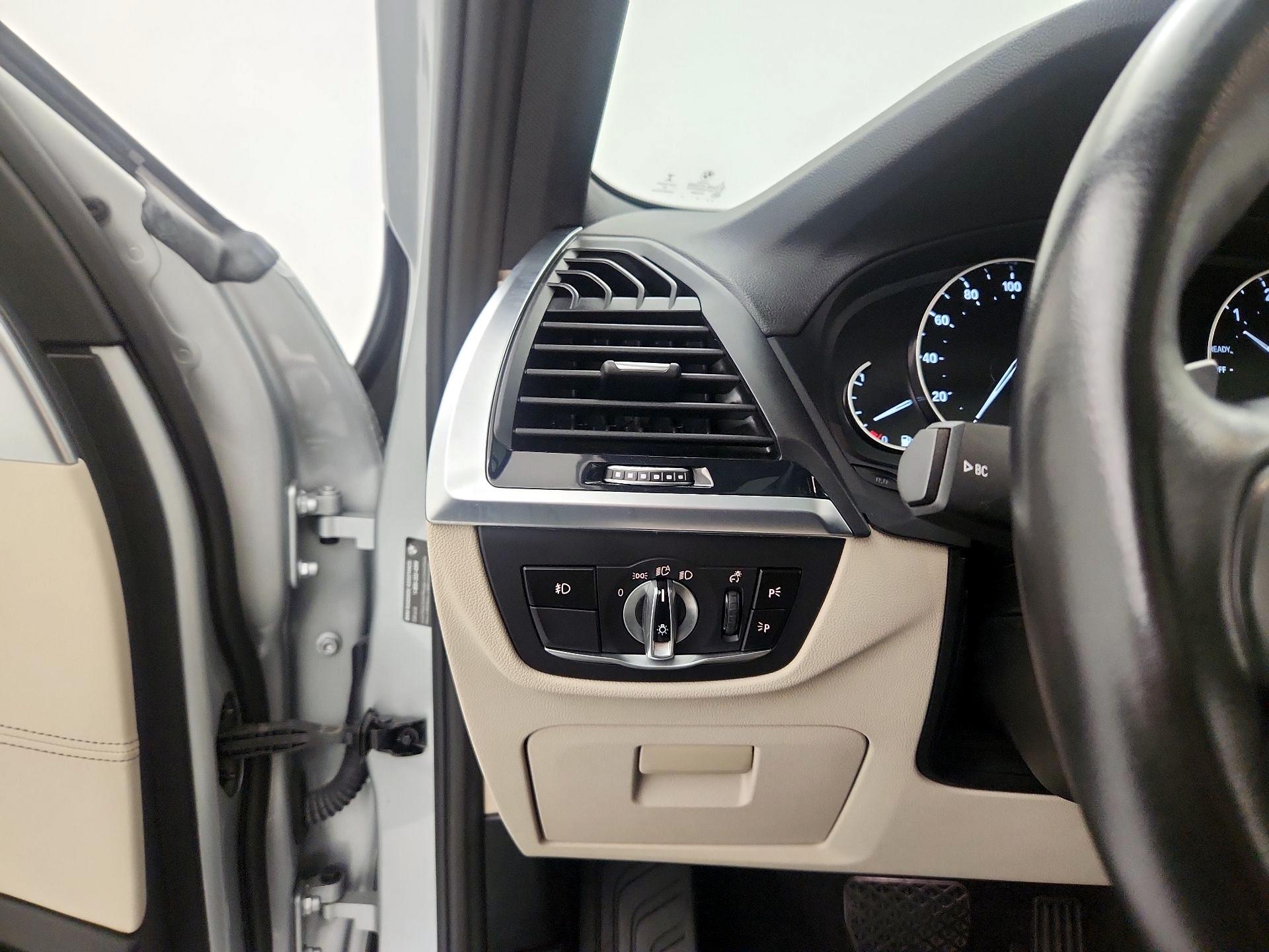 Thumbnail: 2020 BMW X3 - 13