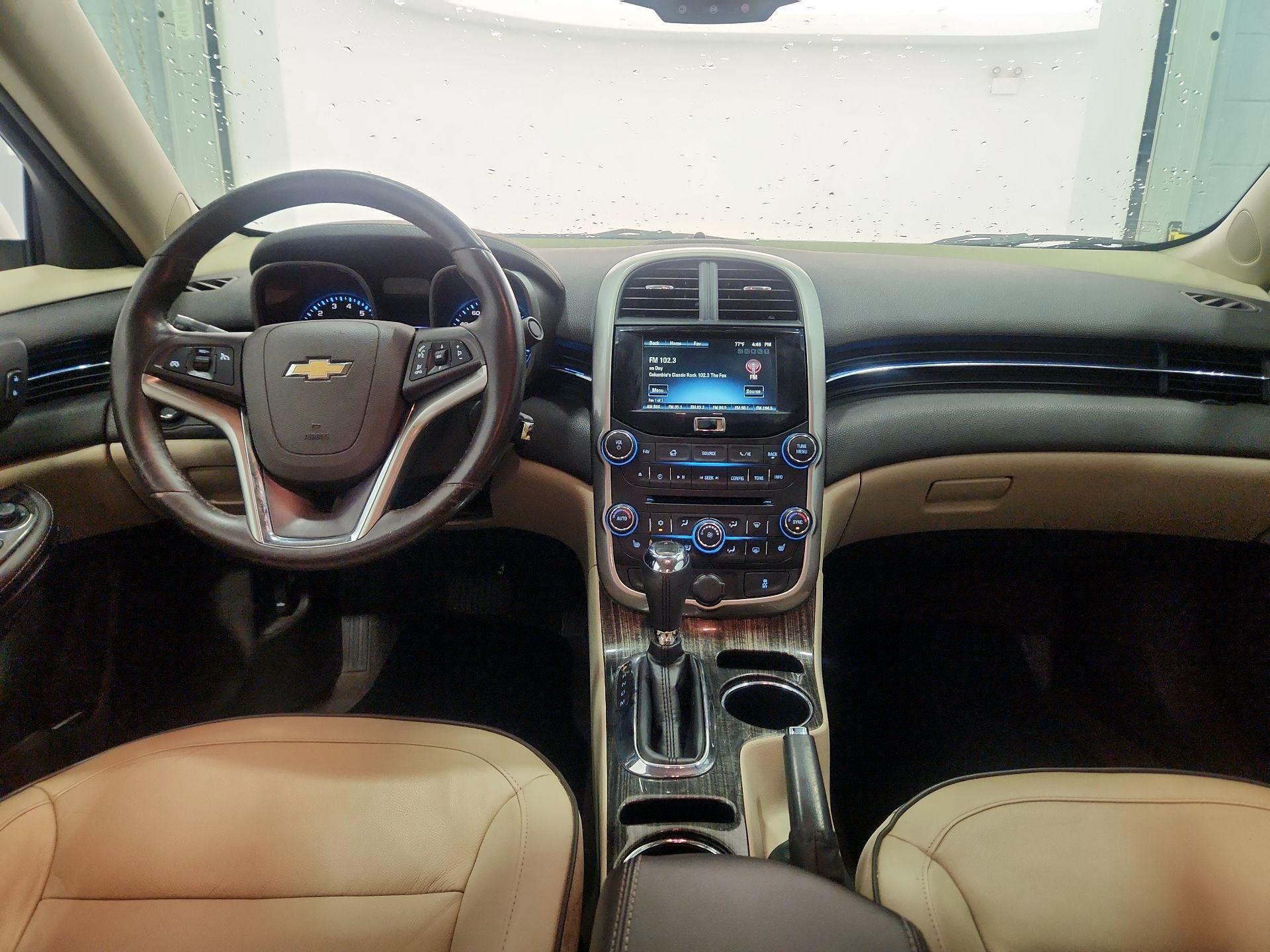 Thumbnail: 2015 Chevrolet Malibu - 9