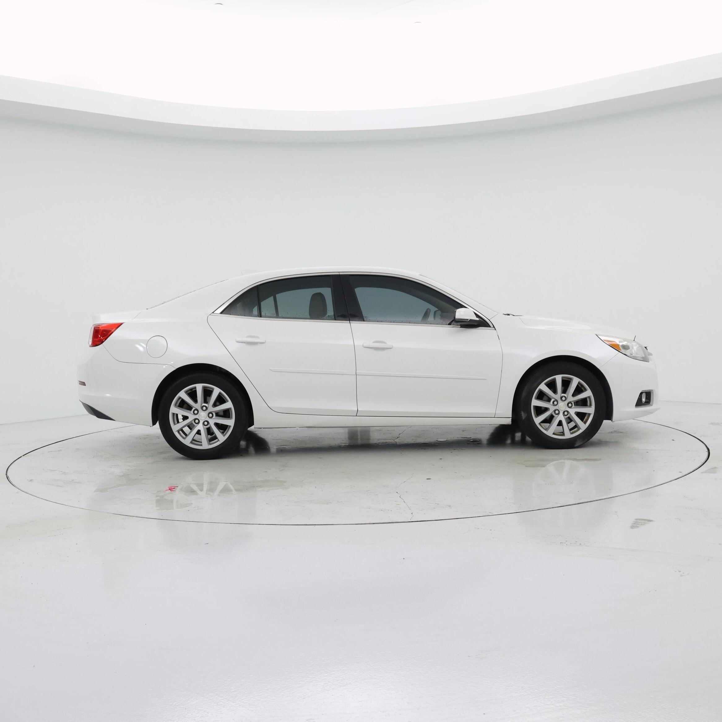 Thumbnail: 2015 Chevrolet Malibu - 7
