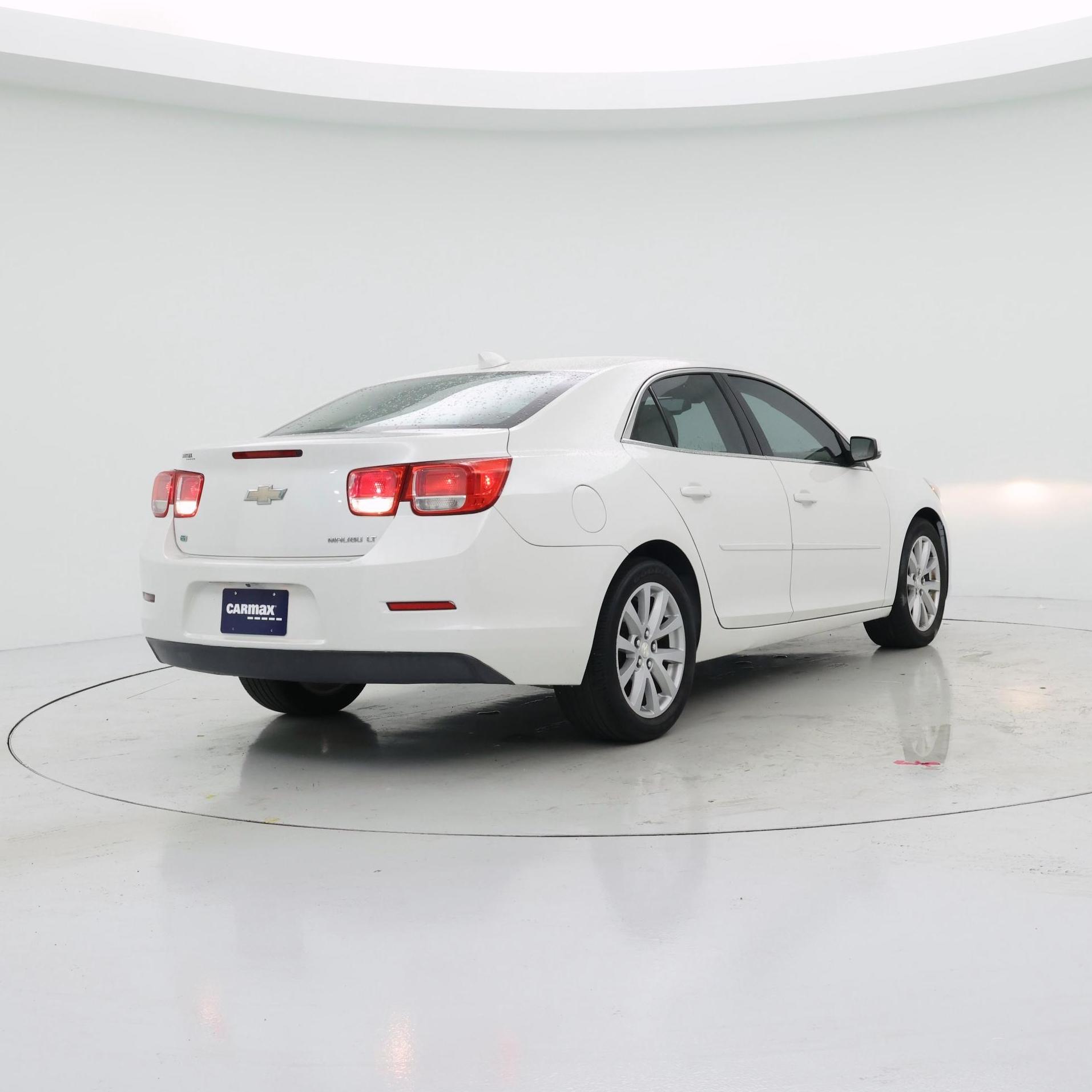 Thumbnail: 2015 Chevrolet Malibu - 8