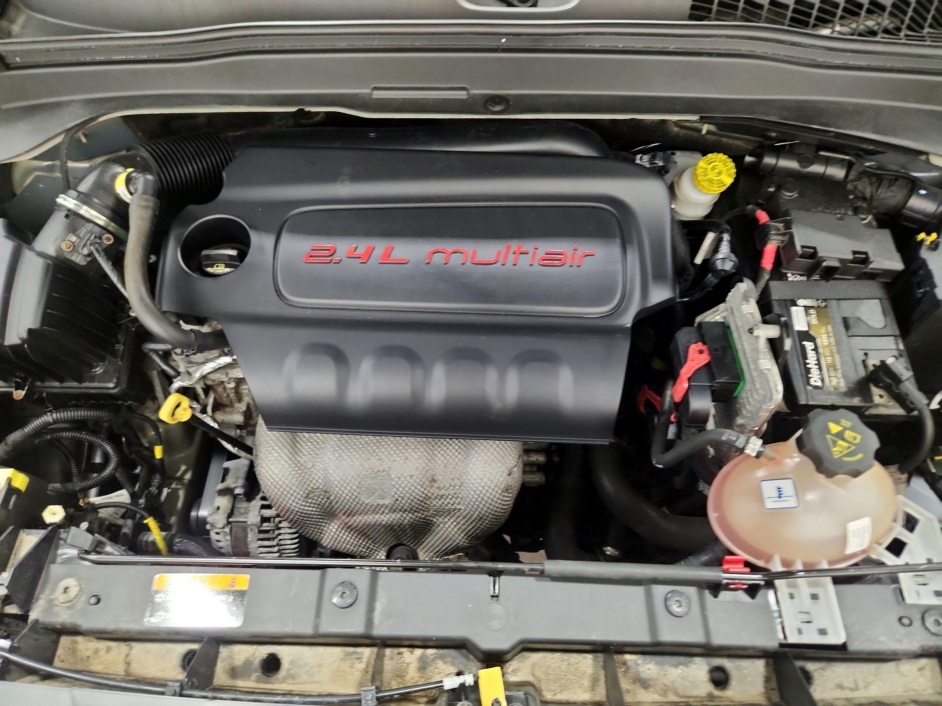 Thumbnail: 2017 Jeep Renegade - 20