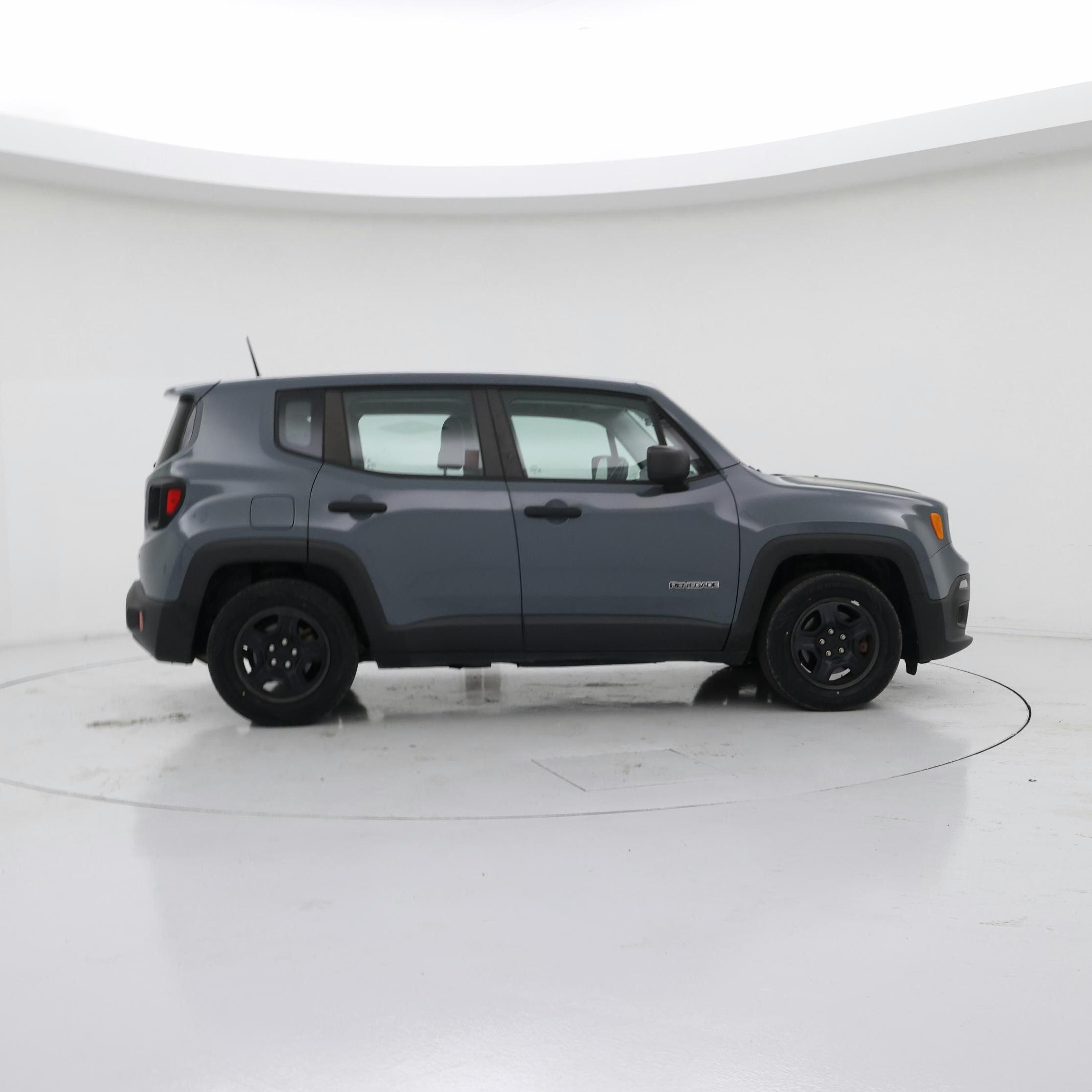 Thumbnail: 2017 Jeep Renegade - 7