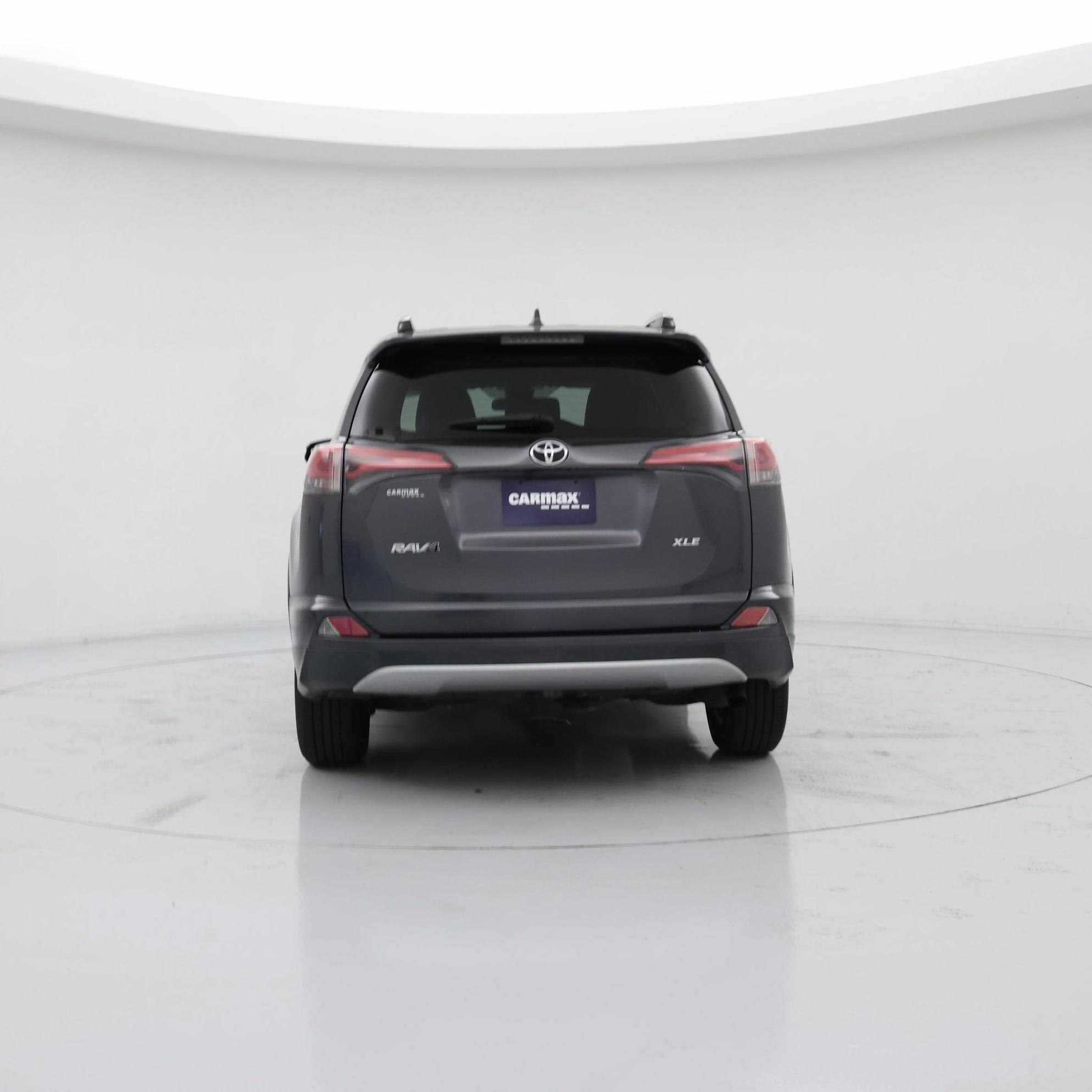 Thumbnail: 2018 Toyota RAV4 - 6