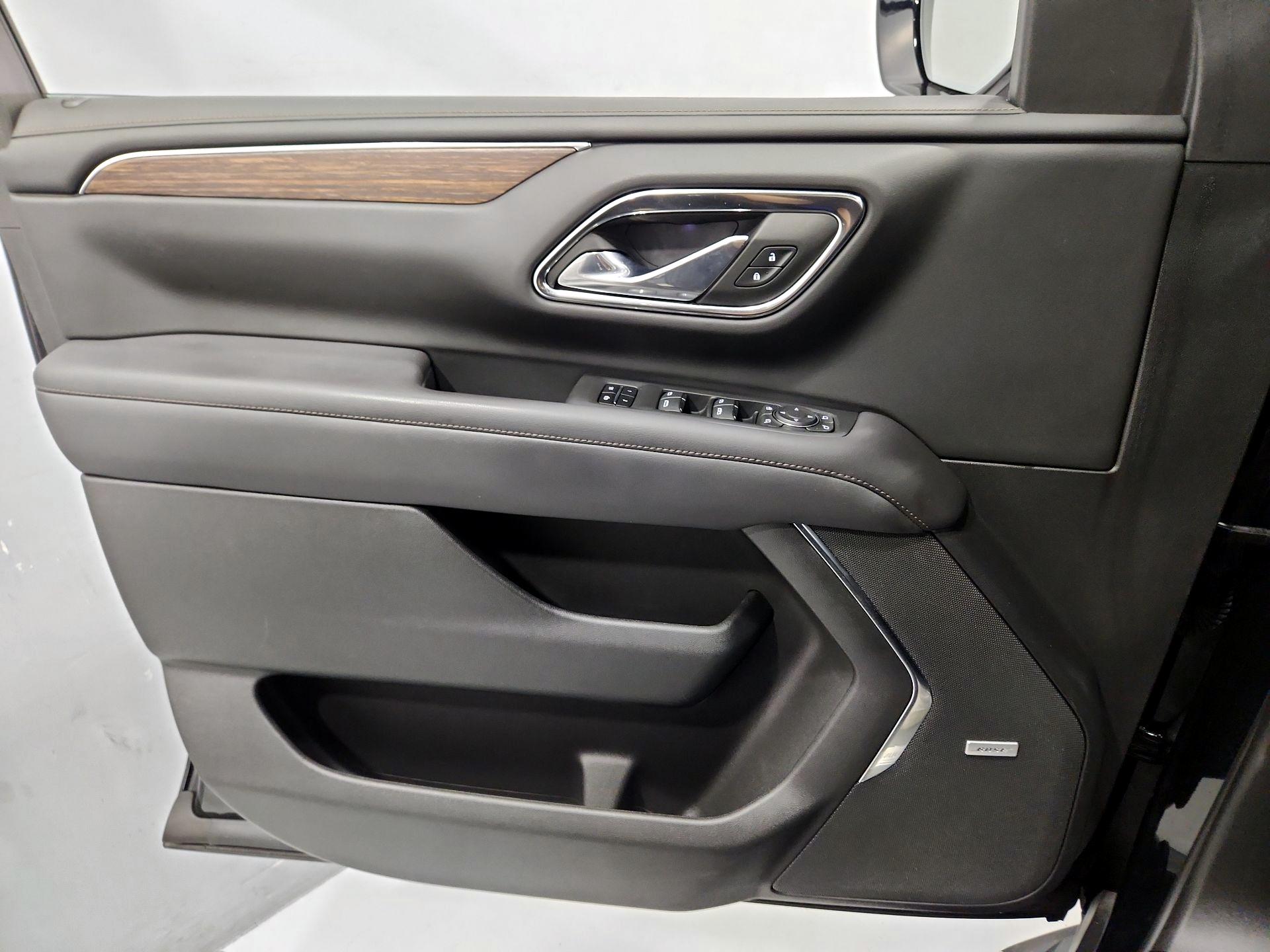 Thumbnail: 2023 Chevrolet Tahoe - 12