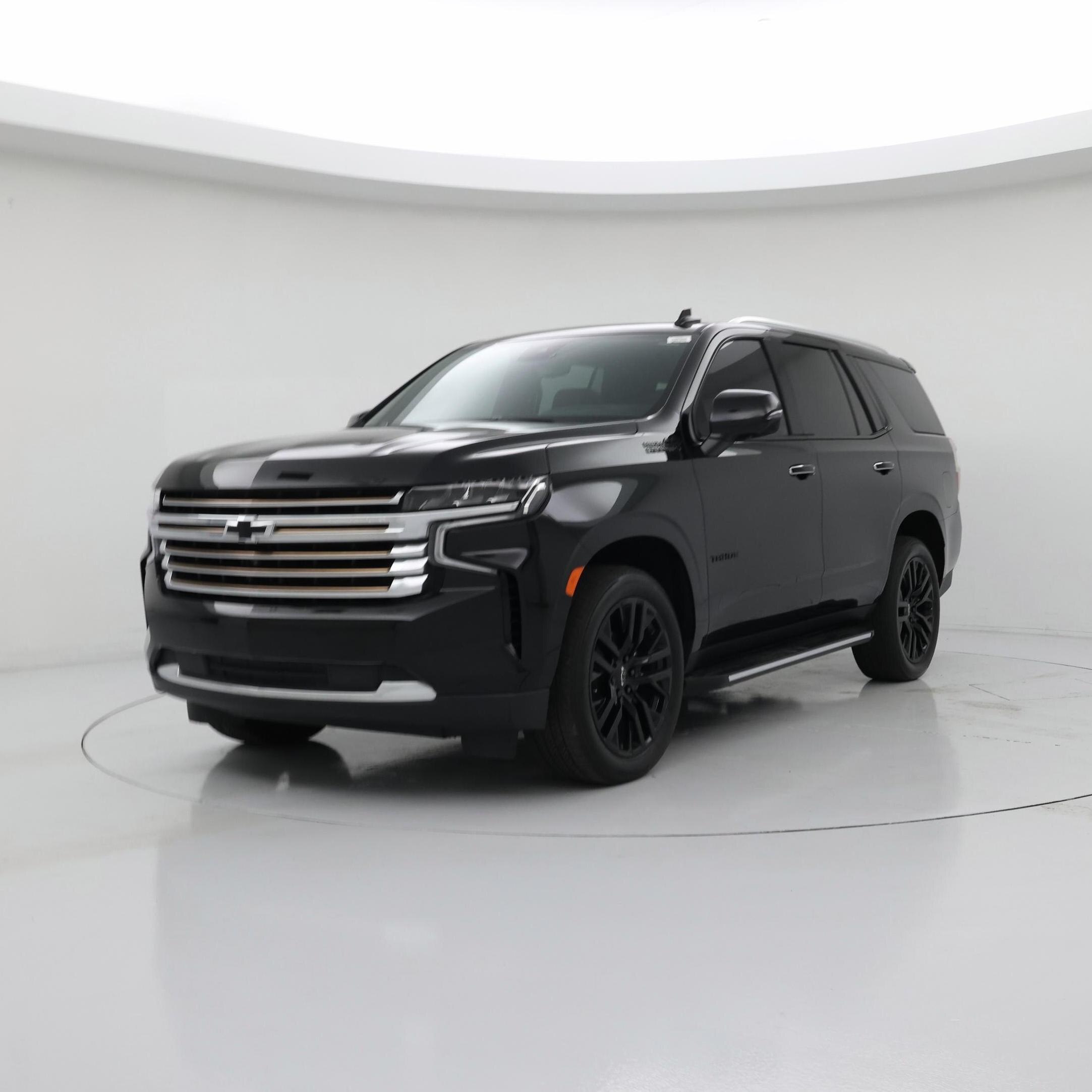 Thumbnail: 2023 Chevrolet Tahoe - 4