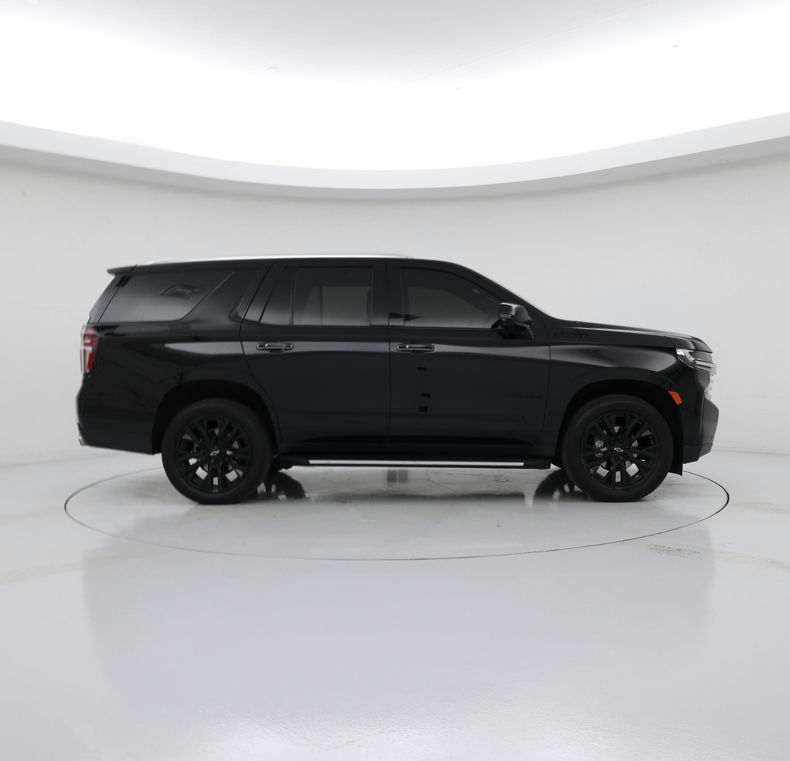 Thumbnail: 2023 Chevrolet Tahoe - 7