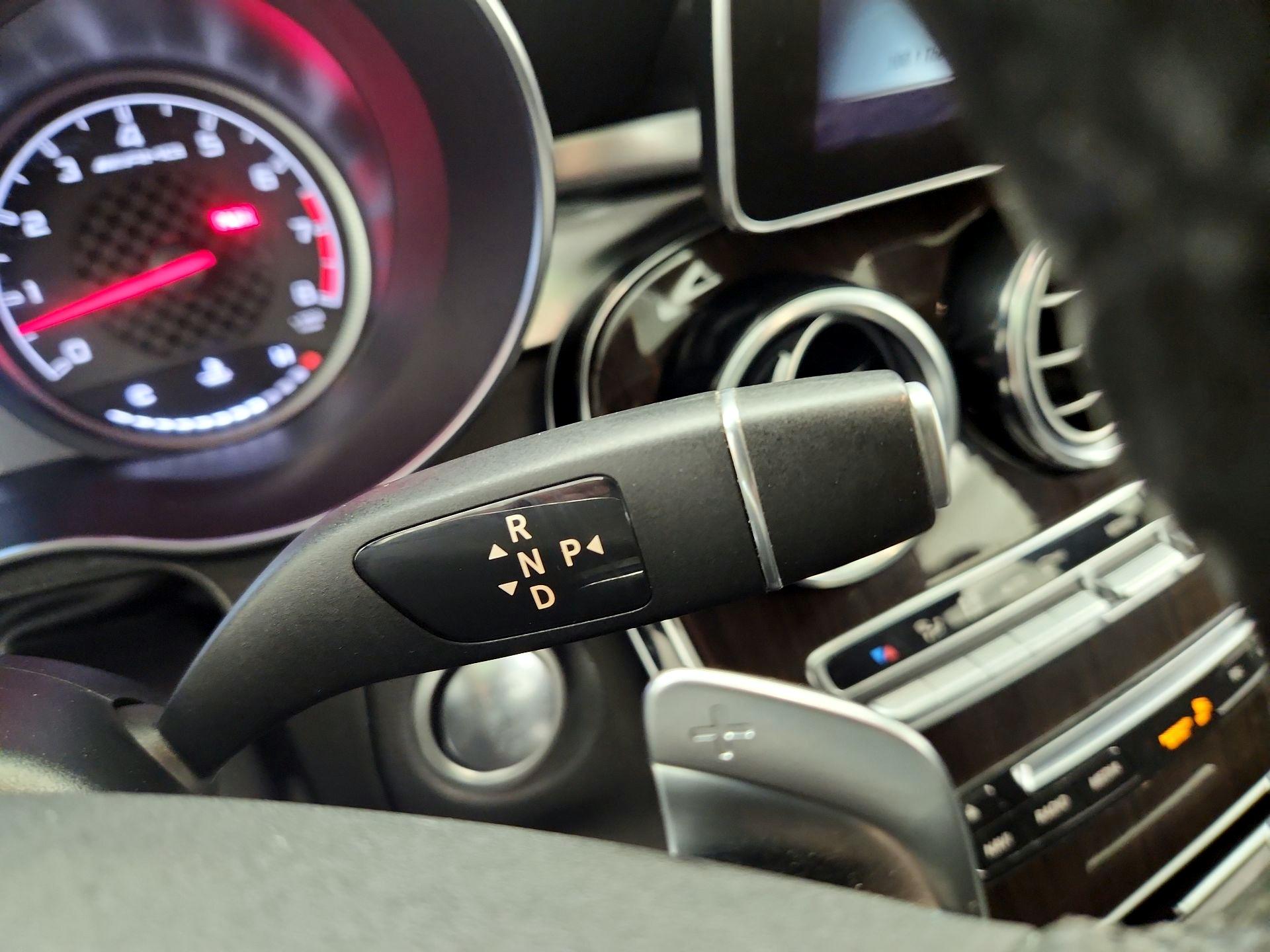 Thumbnail: 2019 Mercedes-Benz GLC - 18