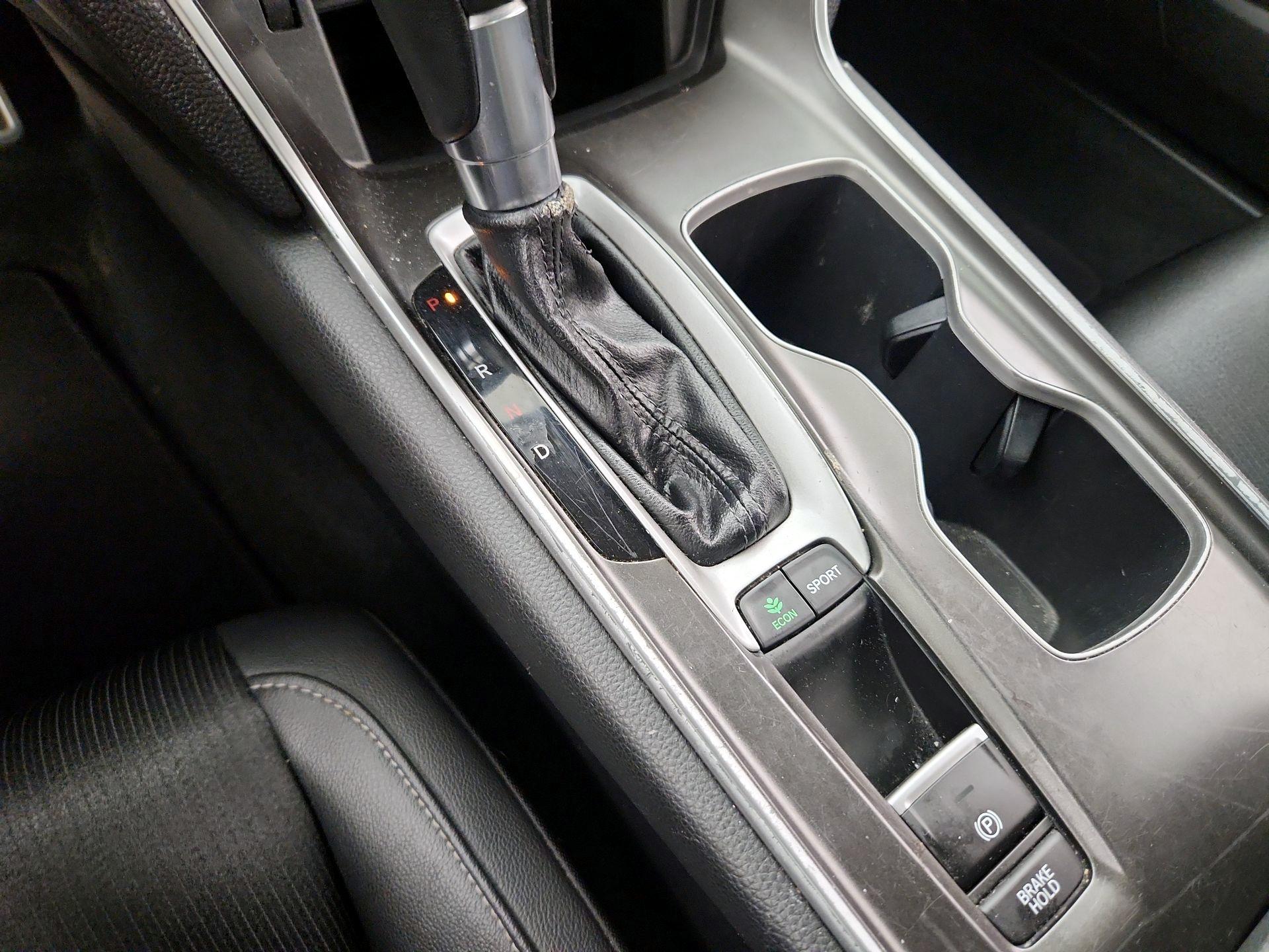 Thumbnail: 2019 Honda Accord - 17