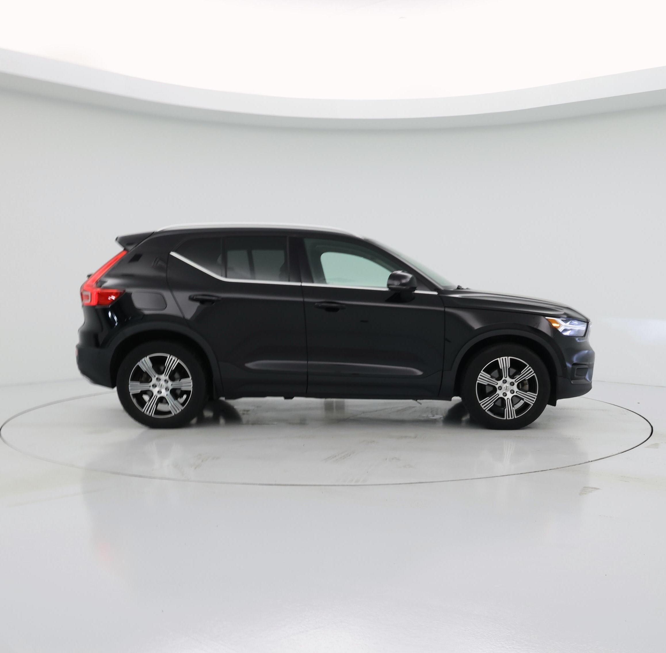 Thumbnail: 2020 Volvo XC40 - 7