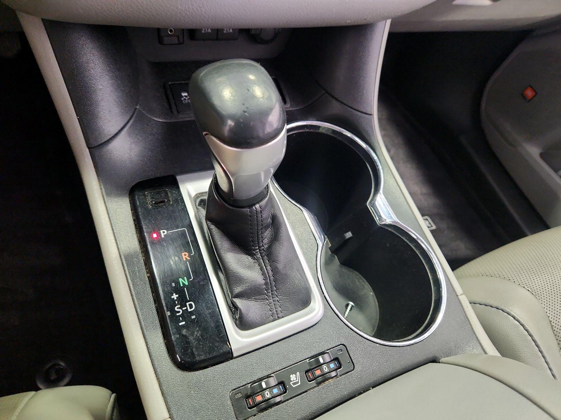 Thumbnail: 2017 Toyota Highlander - 17