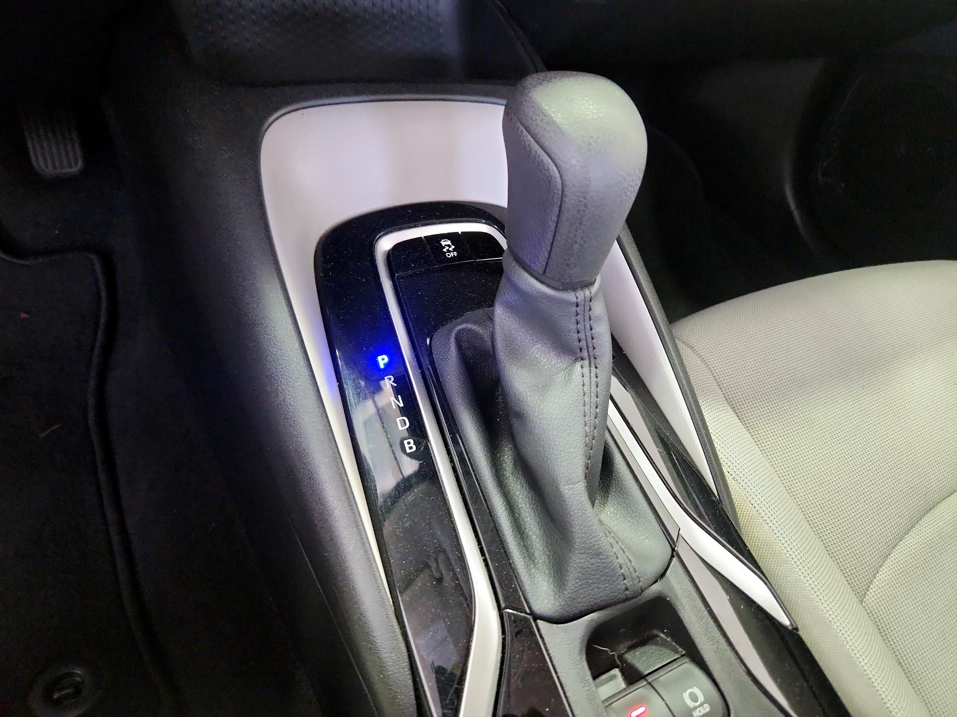 Thumbnail: 2021 Toyota Corolla - 17