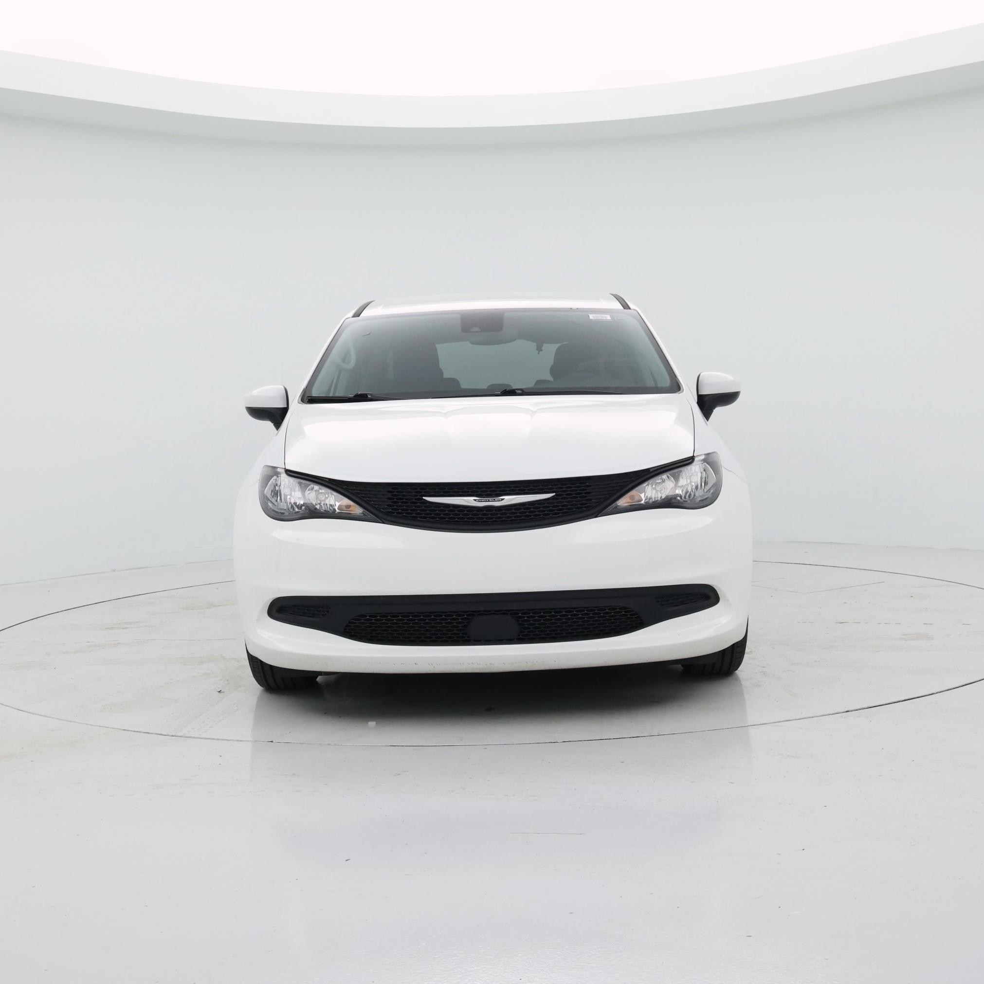 Thumbnail: 2023 Chrysler Voyager - 5