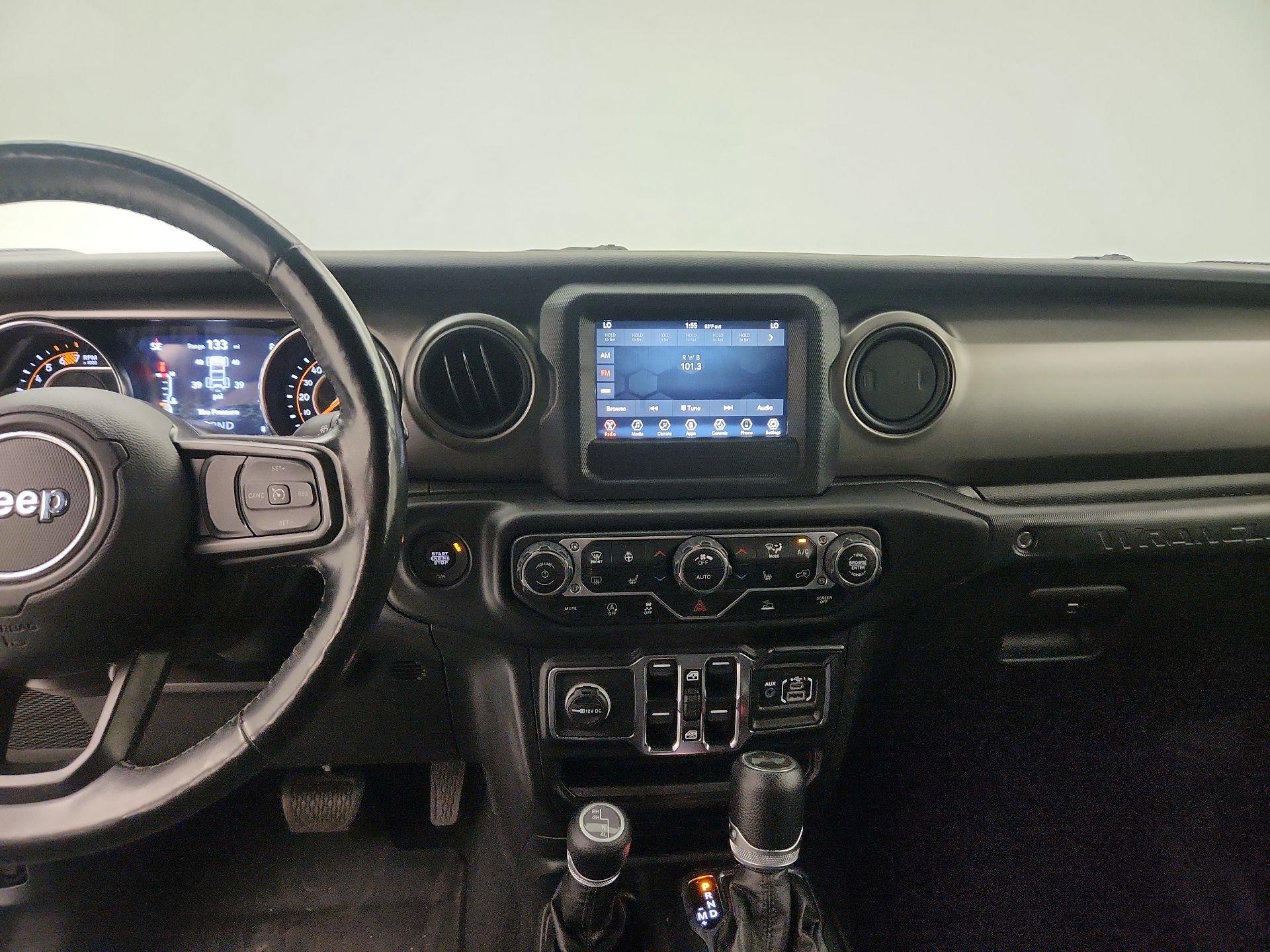 Thumbnail: 2021 Jeep Wrangler - 9