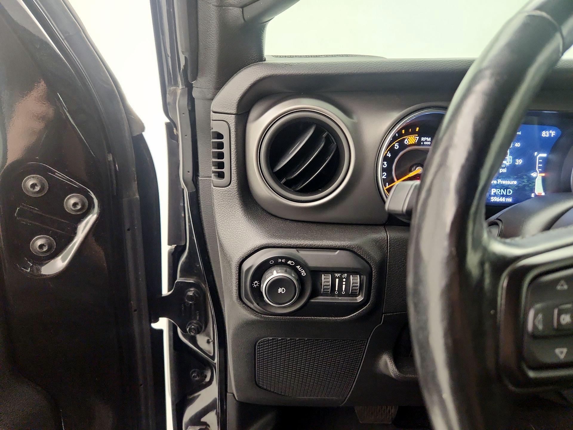 Thumbnail: 2021 Jeep Wrangler - 13