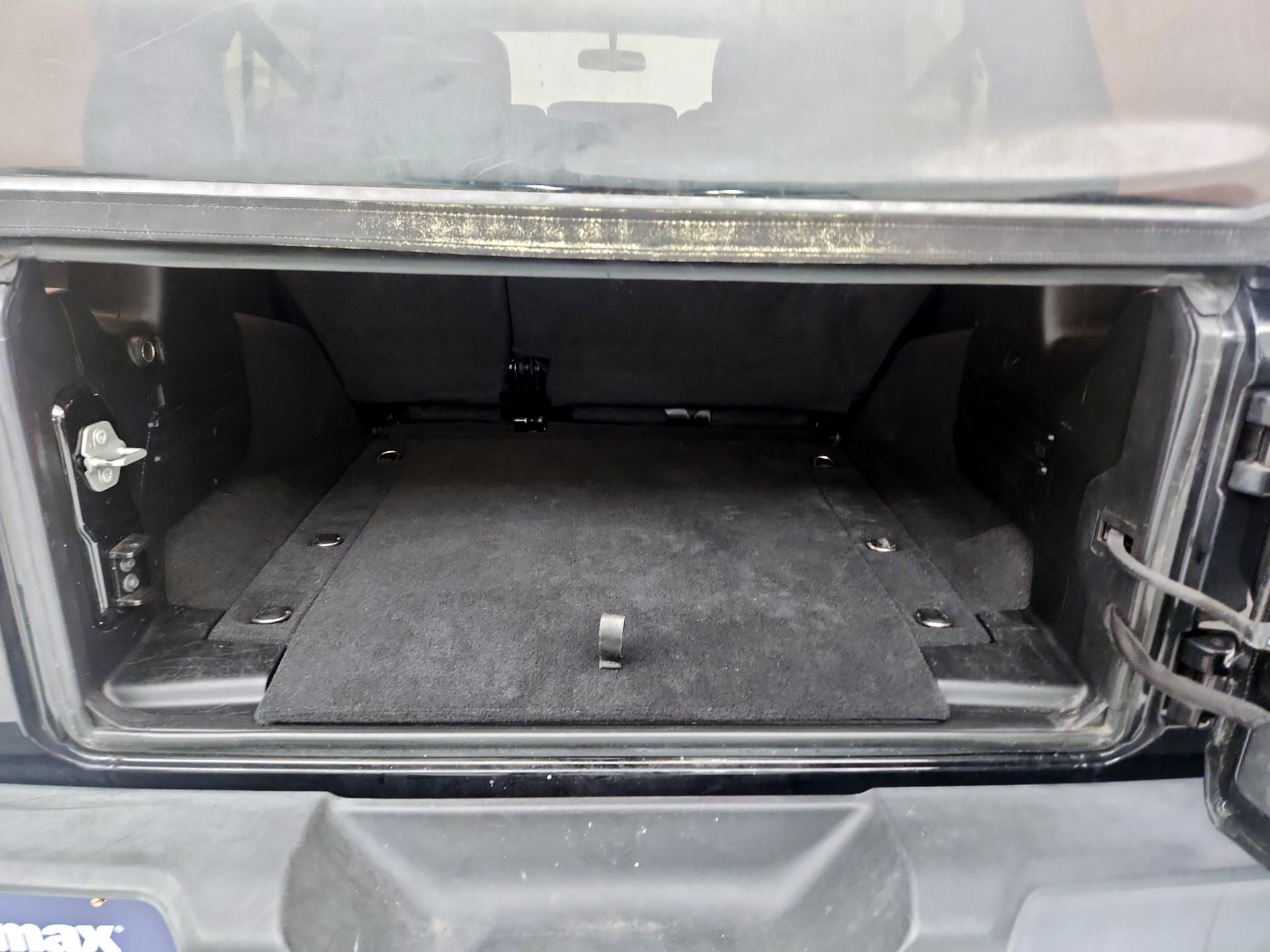 Thumbnail: 2021 Jeep Wrangler - 20