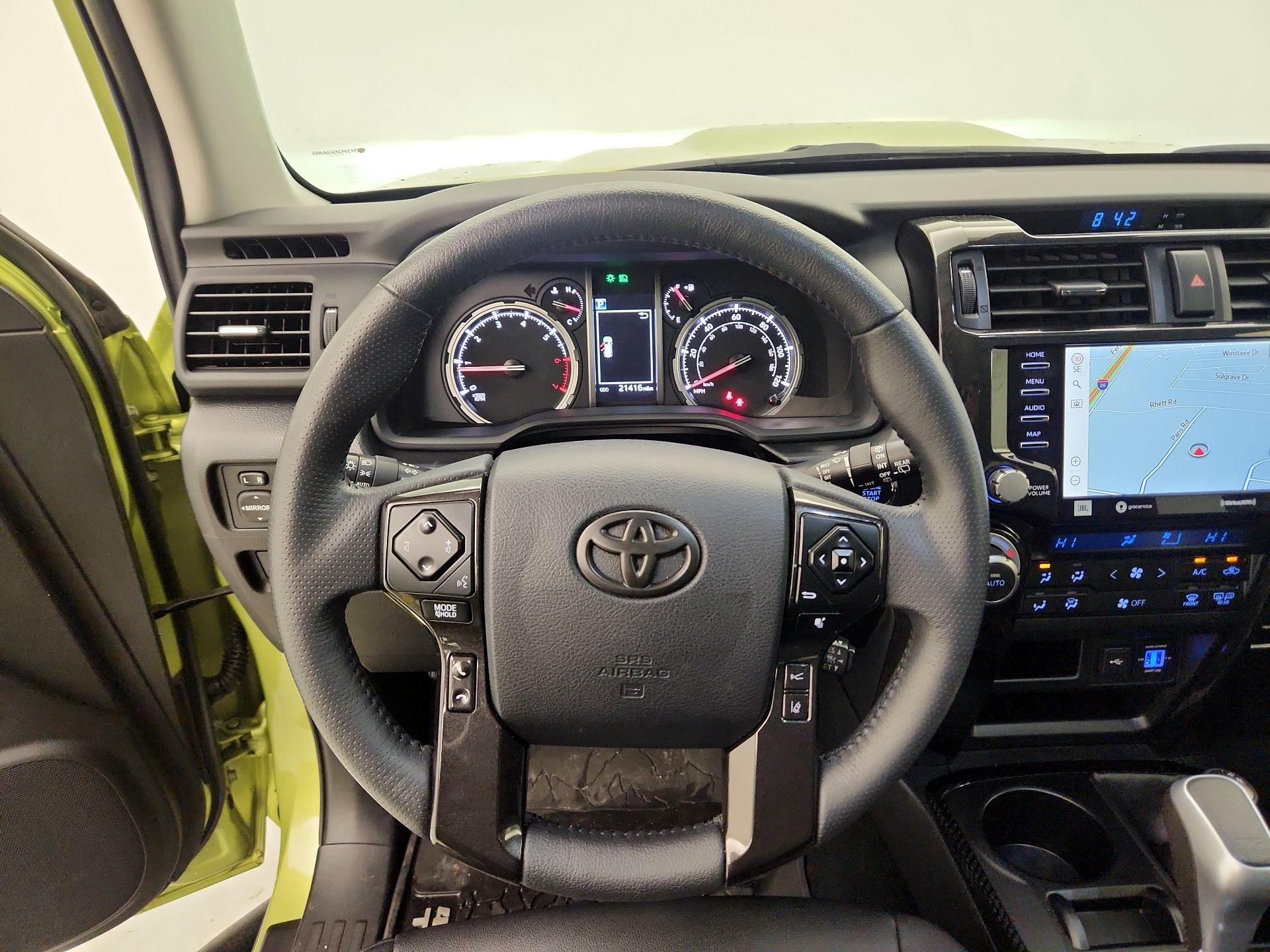 Thumbnail: 2022 Toyota 4Runner - 10