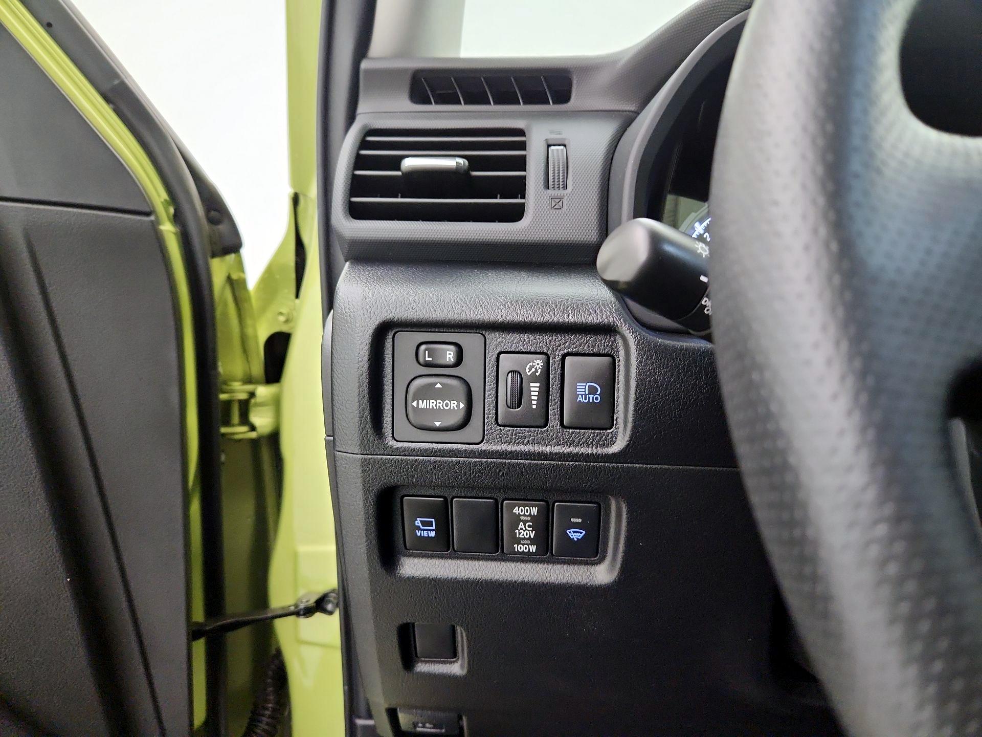 Thumbnail: 2022 Toyota 4Runner - 13