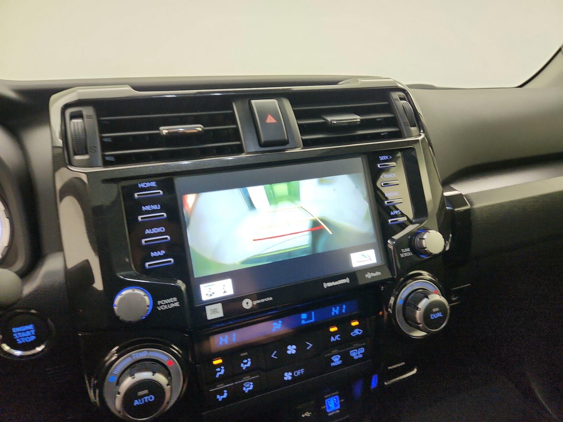 Thumbnail: 2022 Toyota 4Runner - 15