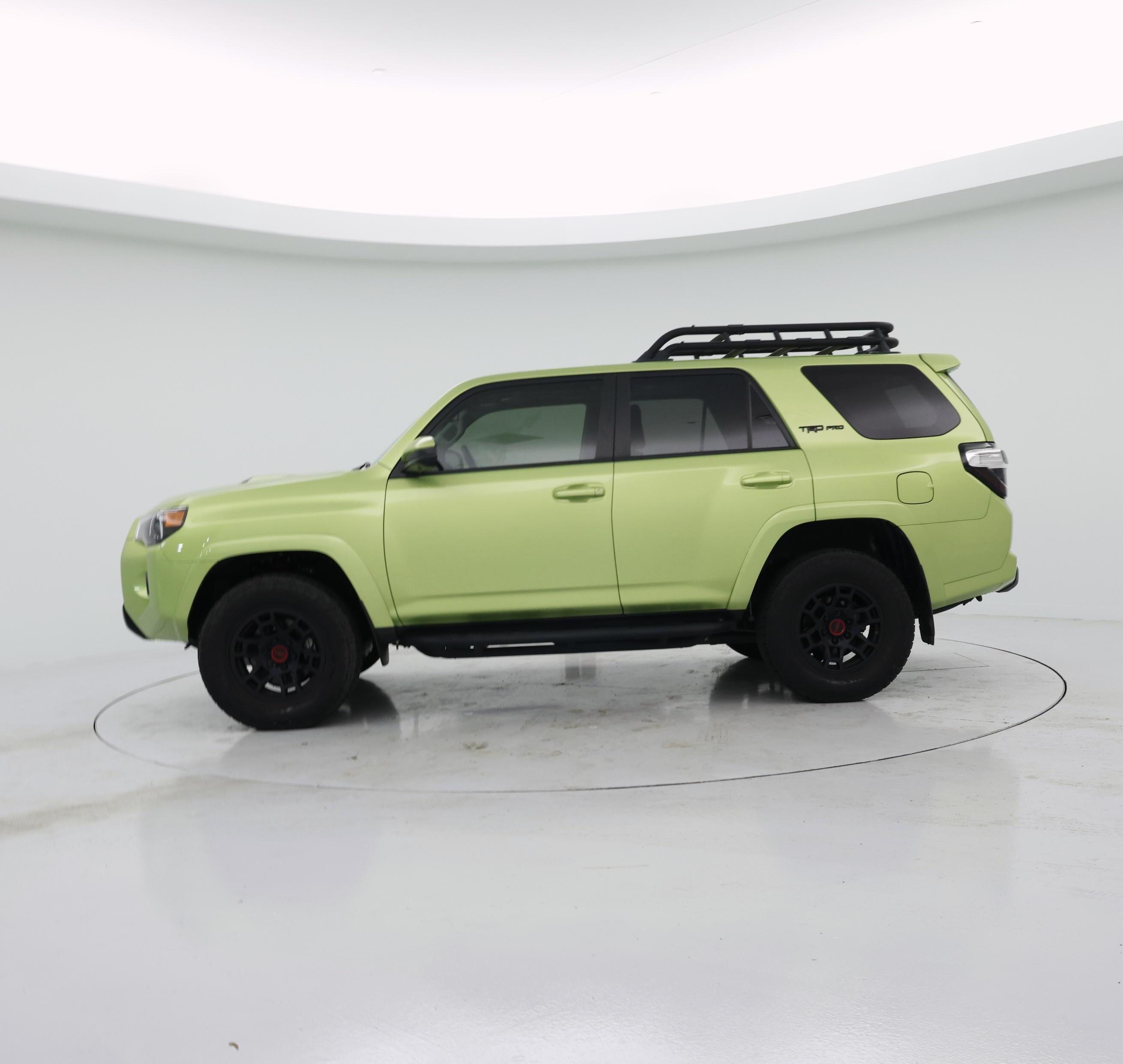 Thumbnail: 2022 Toyota 4Runner - 3