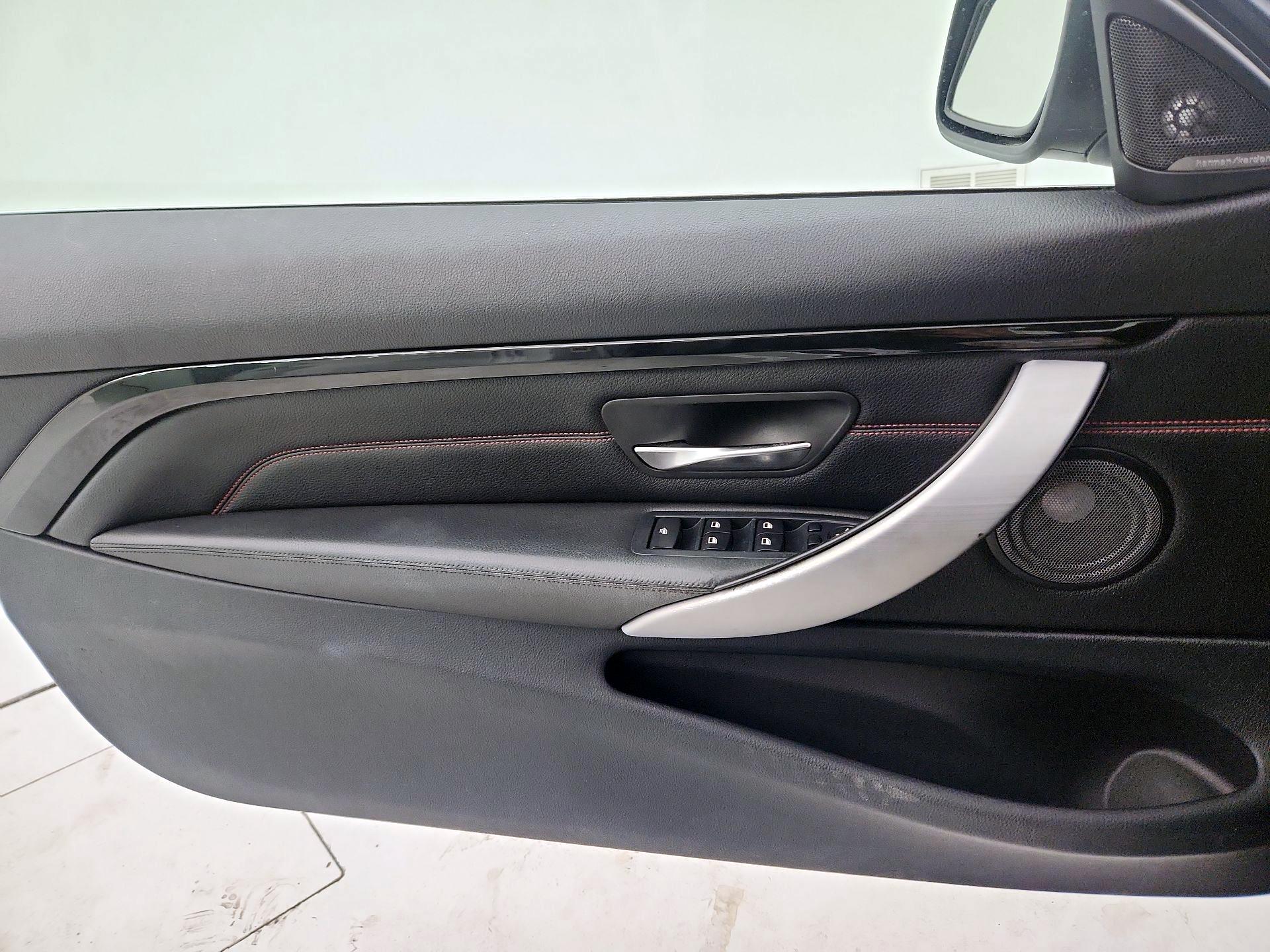 Thumbnail: 2015 BMW 4 Series - 12