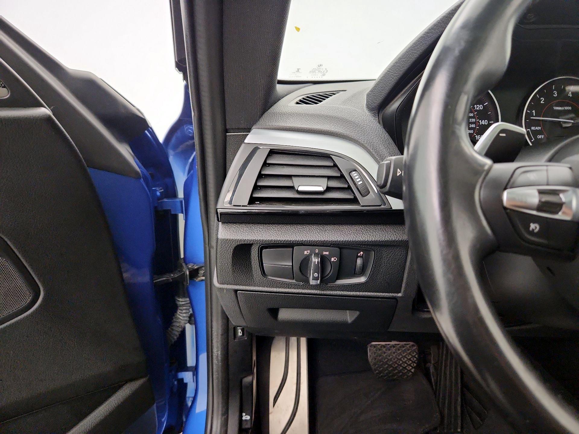 Thumbnail: 2016 BMW 2 Series - 13