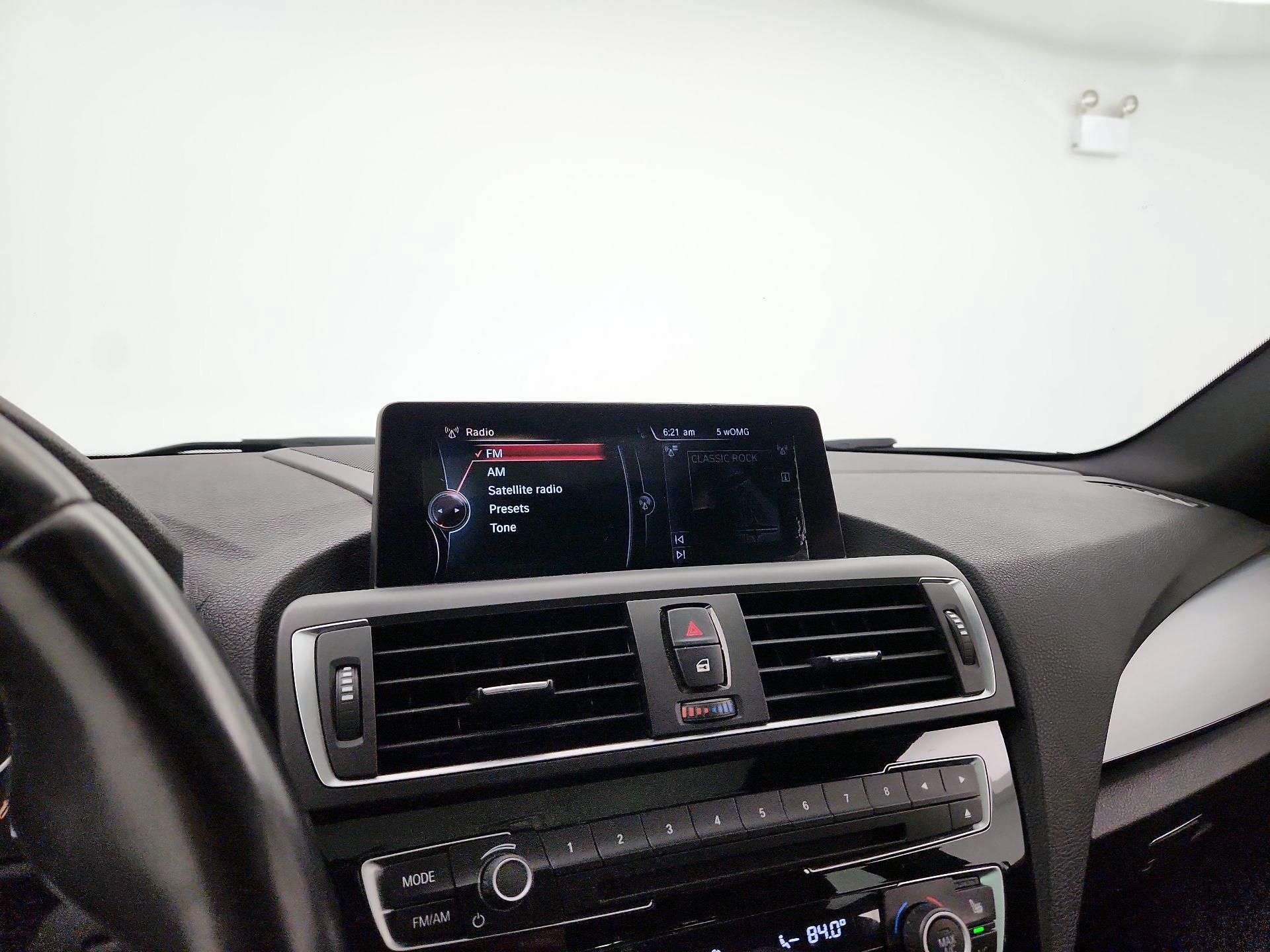 Thumbnail: 2016 BMW 2 Series - 16