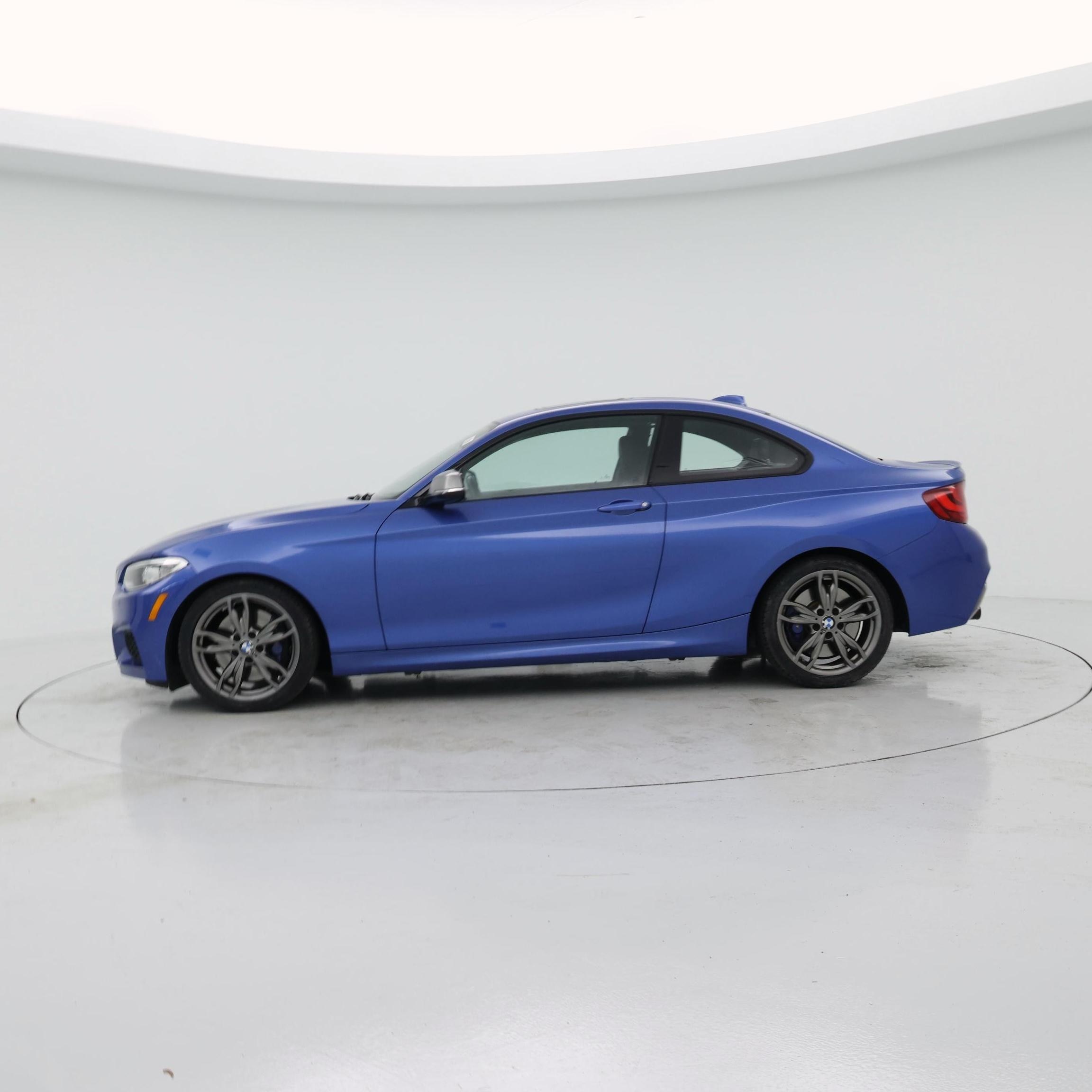 Thumbnail: 2016 BMW 2 Series - 3