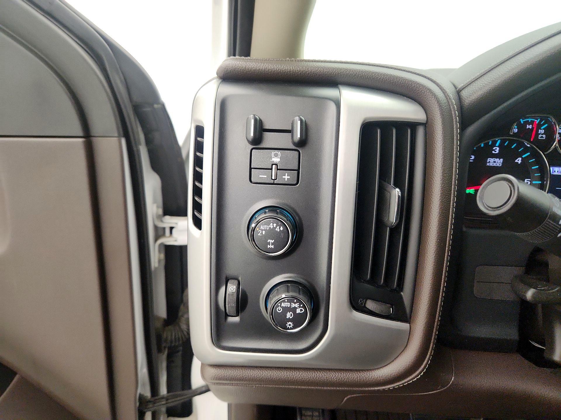 Thumbnail: 2017 GMC Sierra 1500 - 13