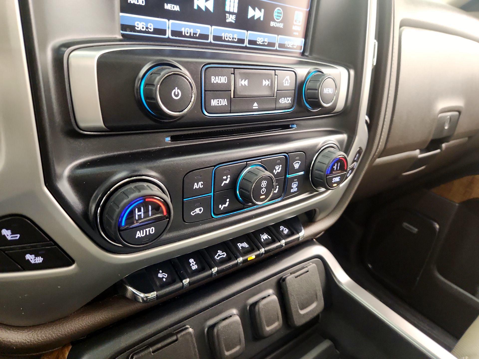 Thumbnail: 2017 GMC Sierra 1500 - 17