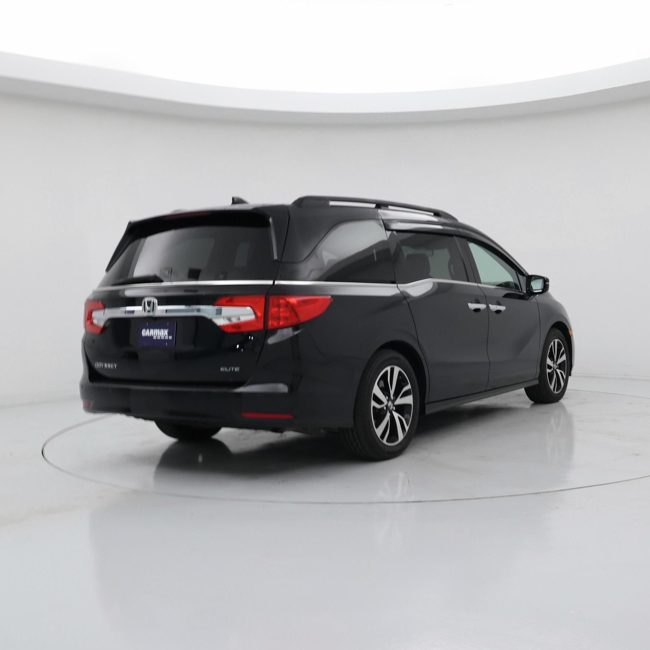 Thumbnail: 2019 Honda Odyssey - 8