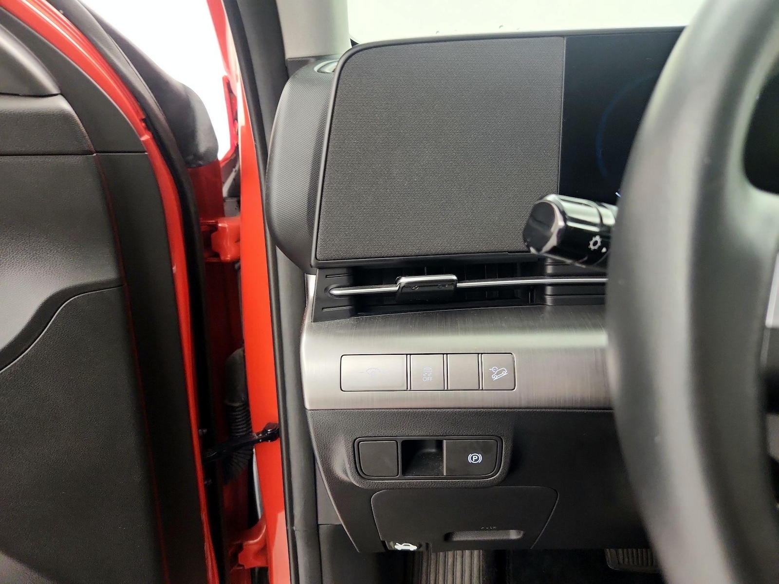 2024 Hyundai Kona SEL - Photo 14