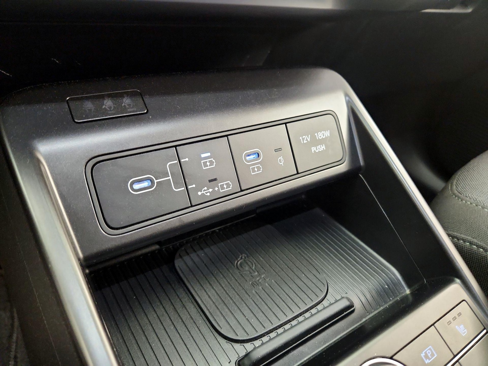 2024 Hyundai Kona SEL - Photo 20