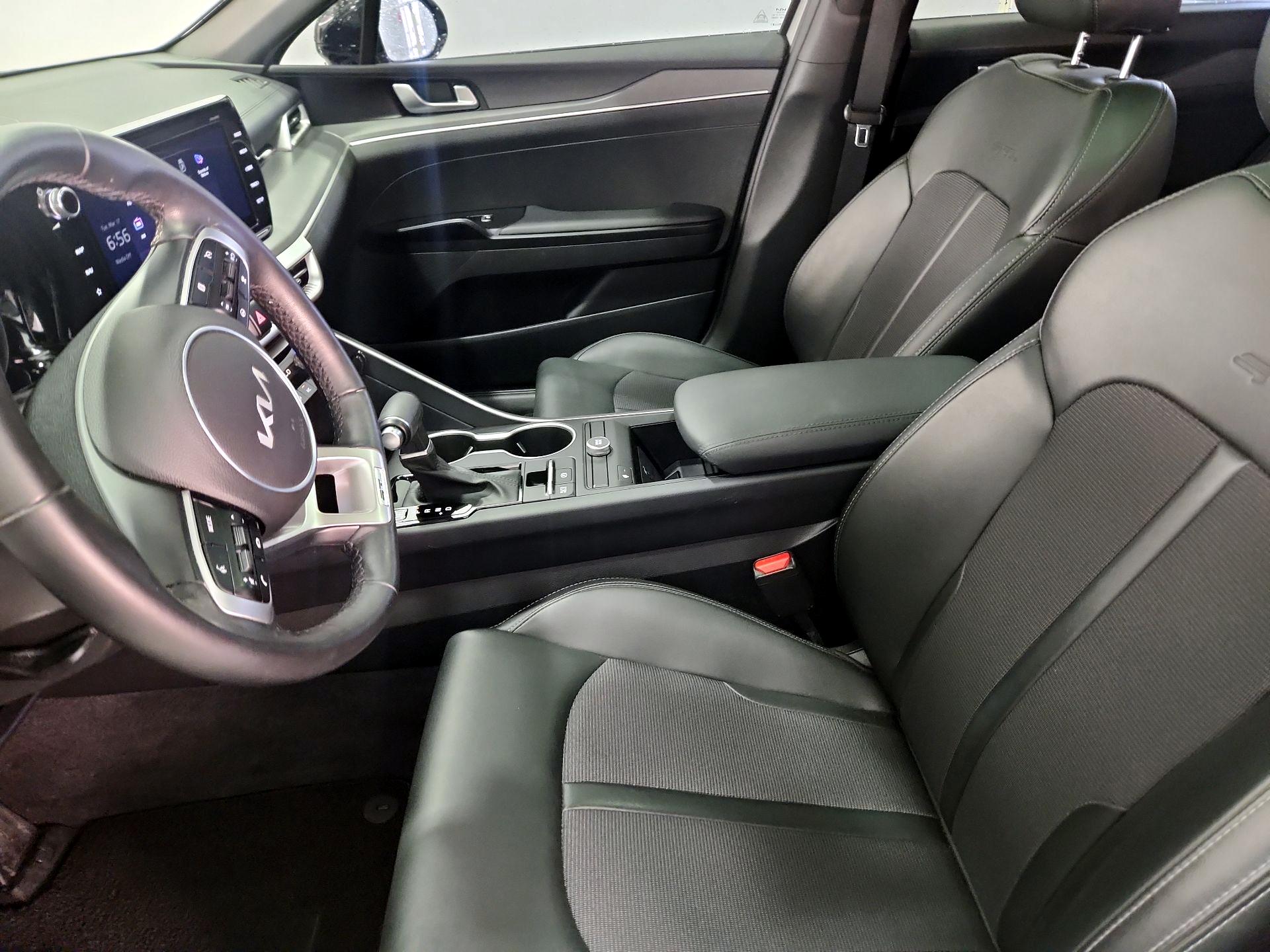 Thumbnail: 2023 Kia K5 - 11