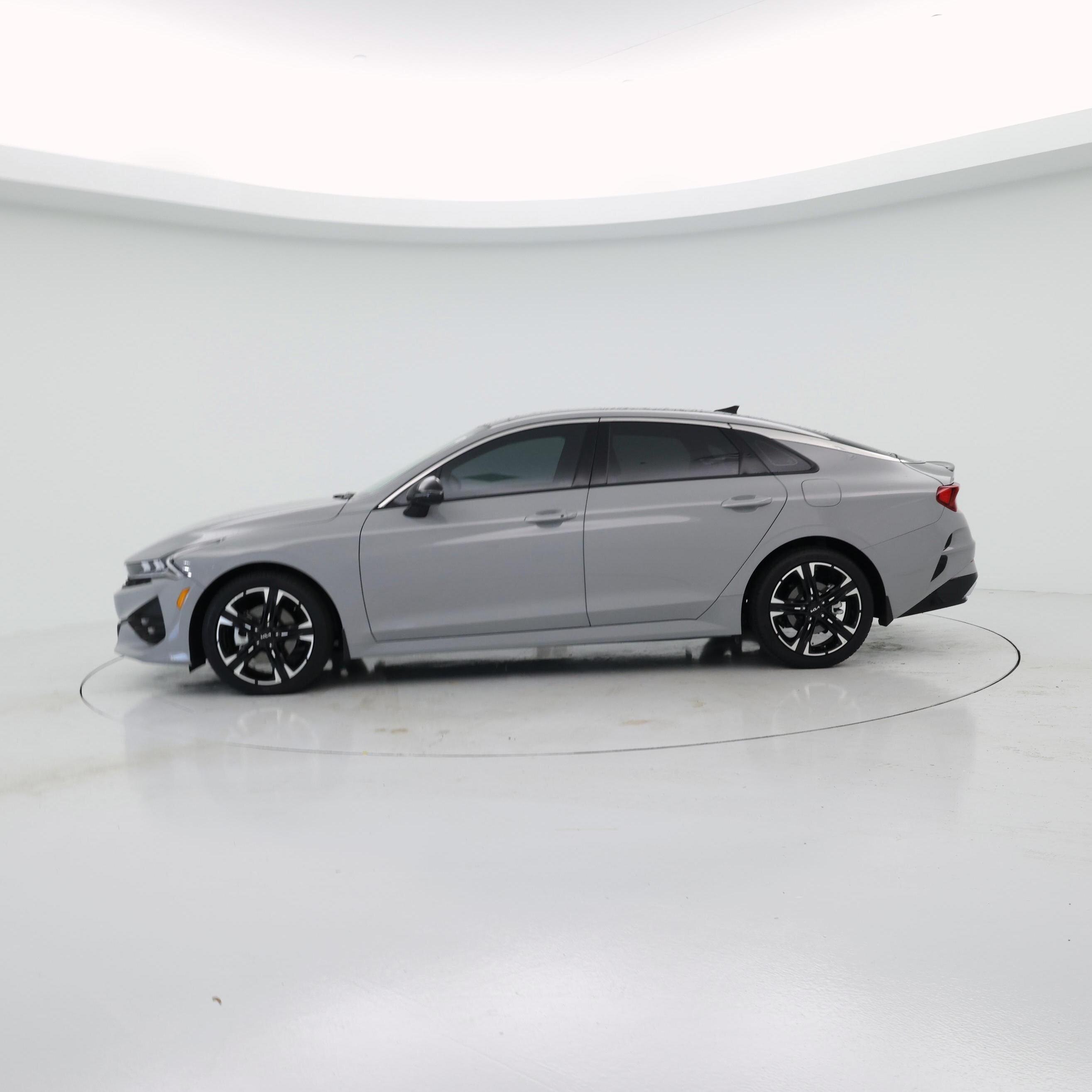 Thumbnail: 2023 Kia K5 - 3