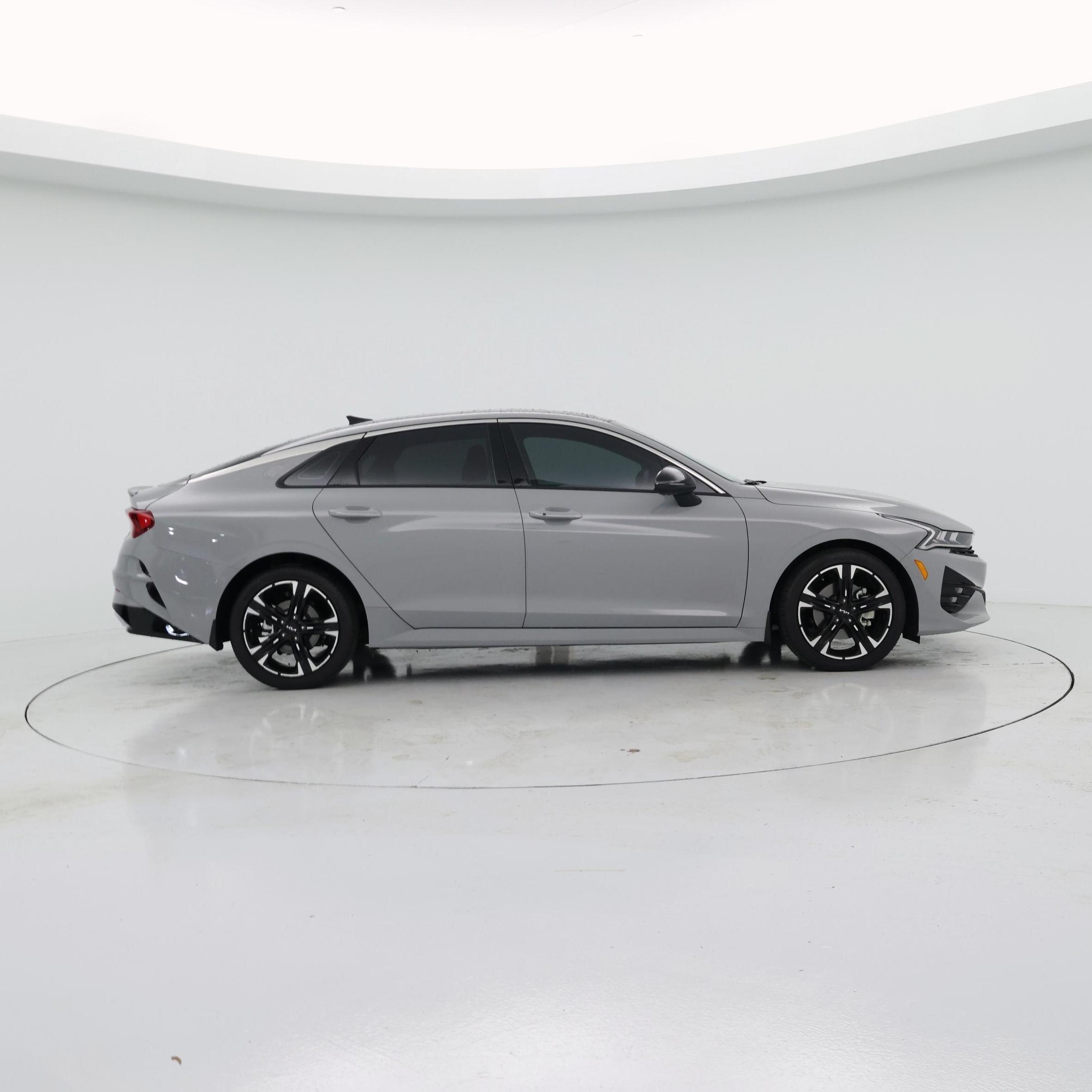 Thumbnail: 2023 Kia K5 - 7