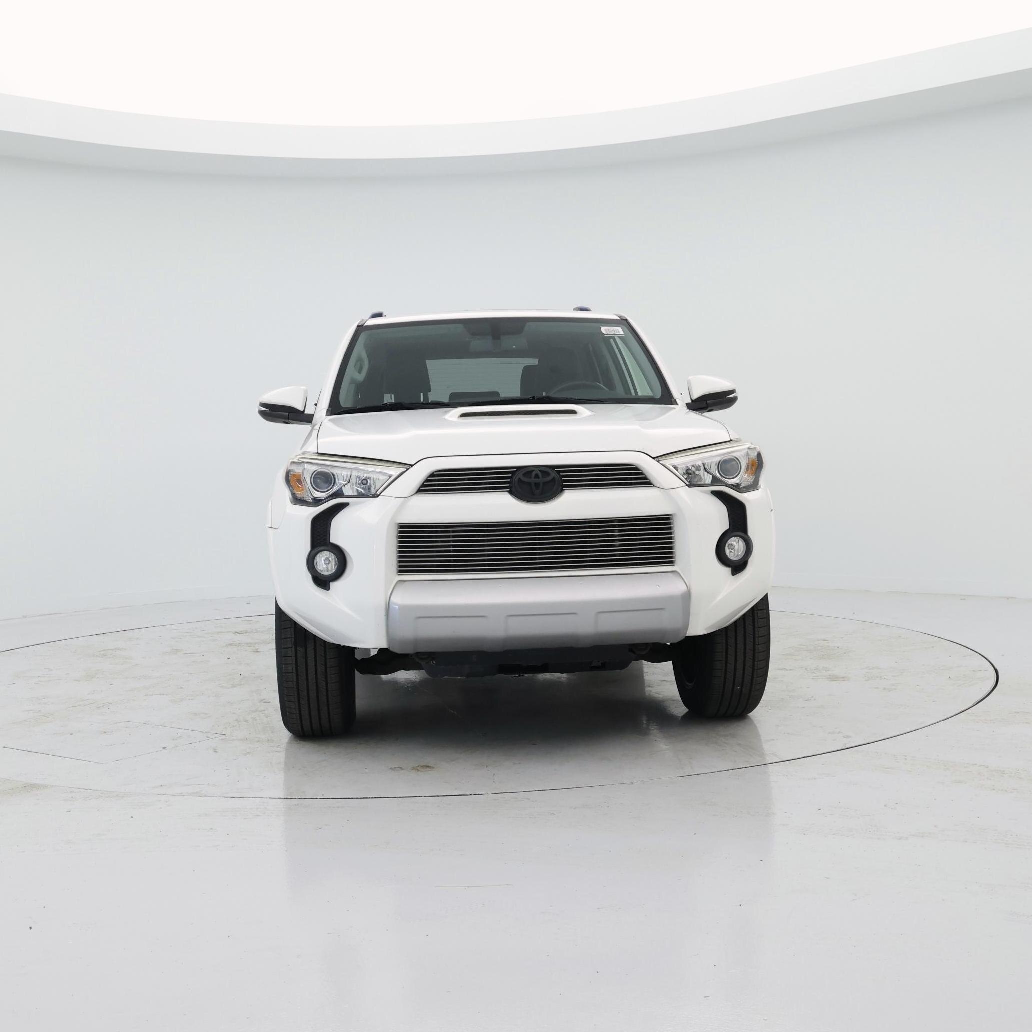Thumbnail: 2016 Toyota 4Runner - 5