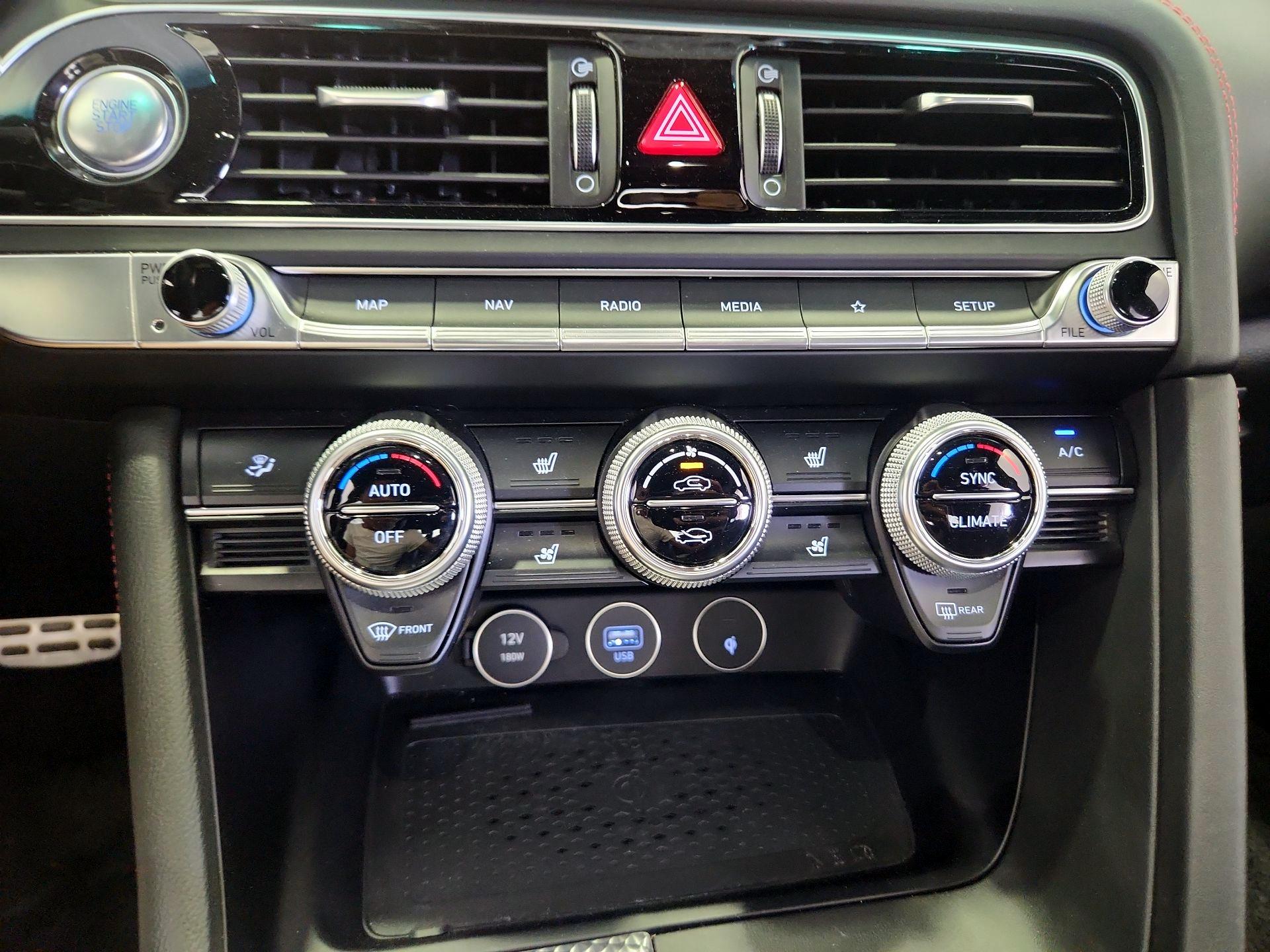 Thumbnail: 2023 Genesis G70 - 16