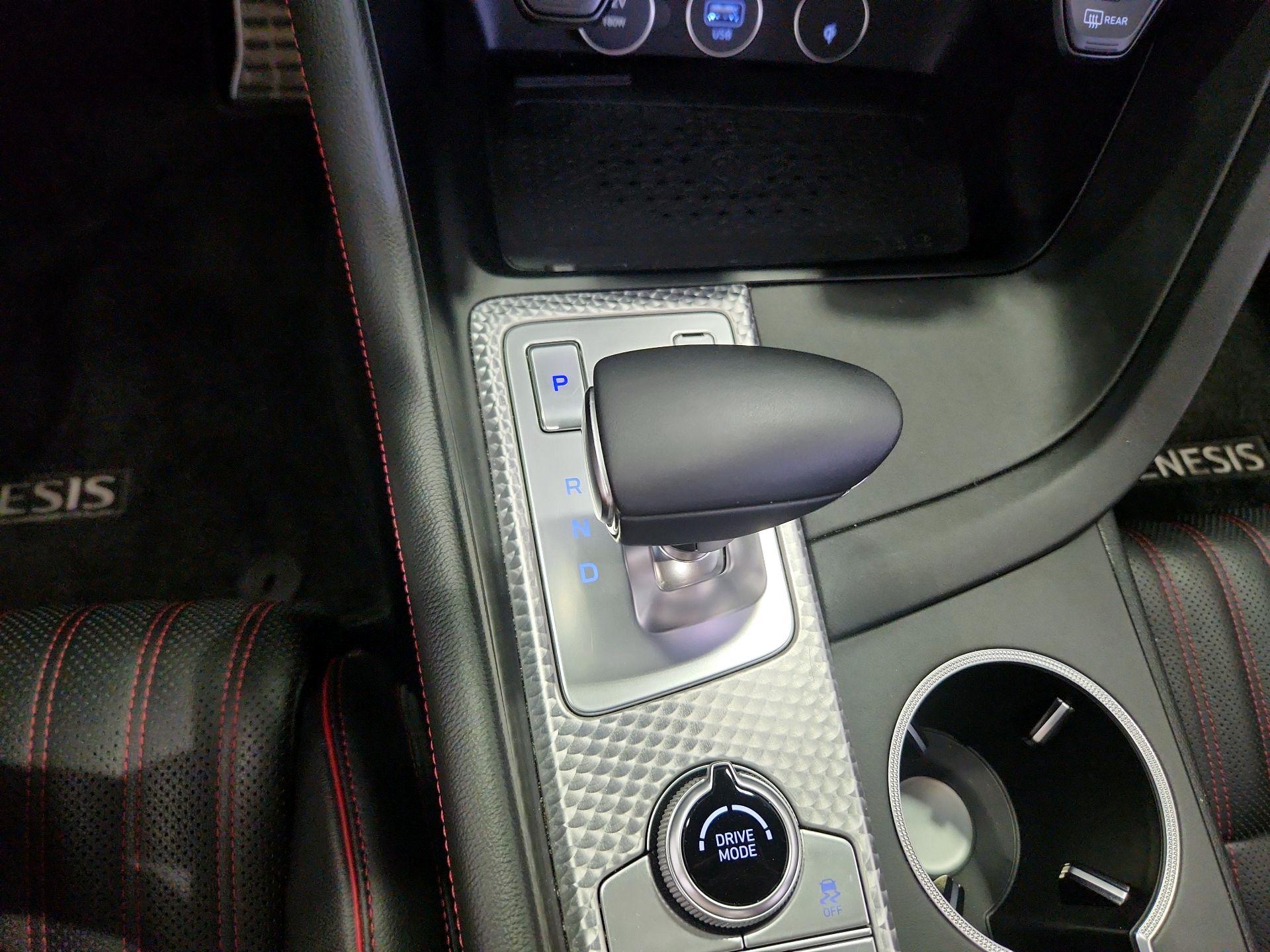 Thumbnail: 2023 Genesis G70 - 17