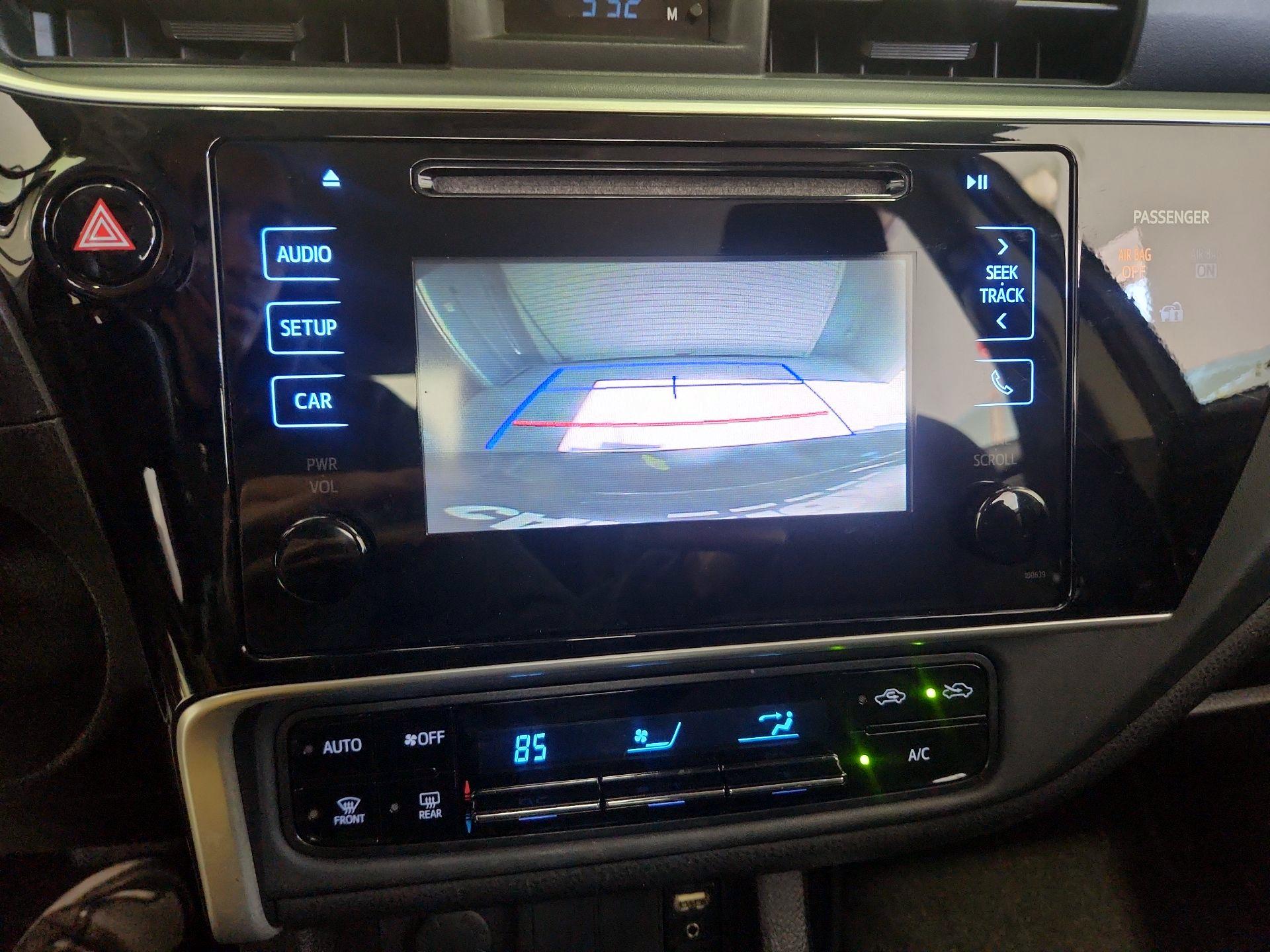 Thumbnail: 2017 Toyota Corolla - 14