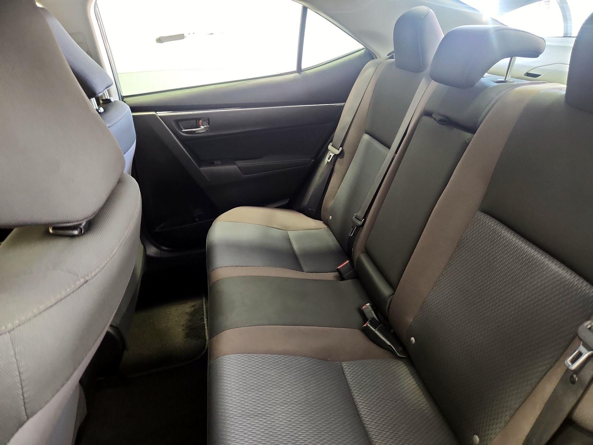 Thumbnail: 2017 Toyota Corolla - 19