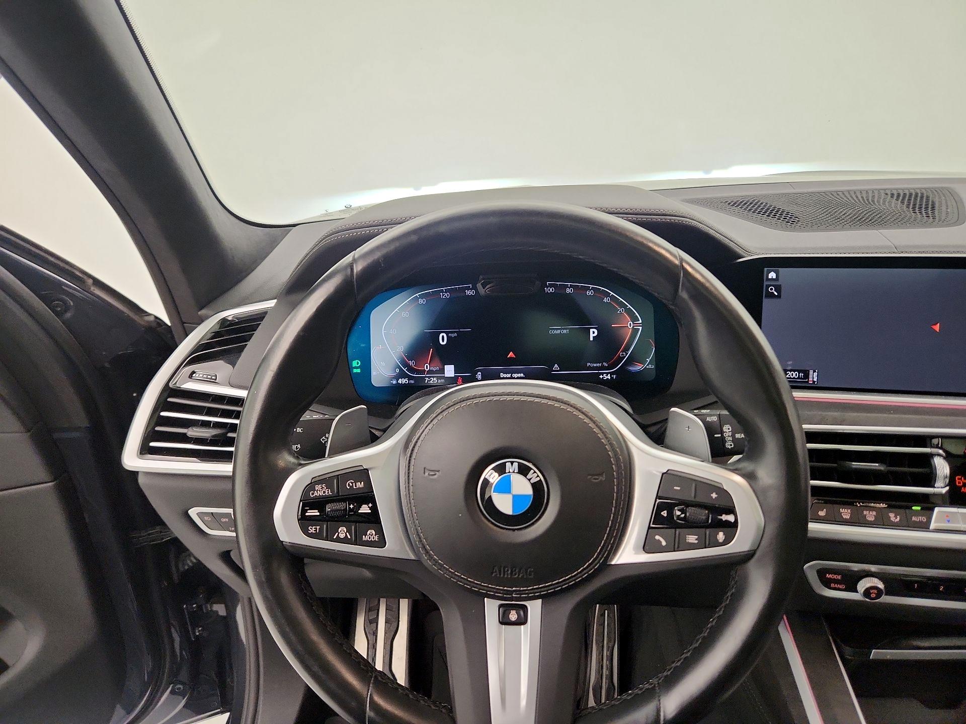Thumbnail: 2022 BMW X7 - 10